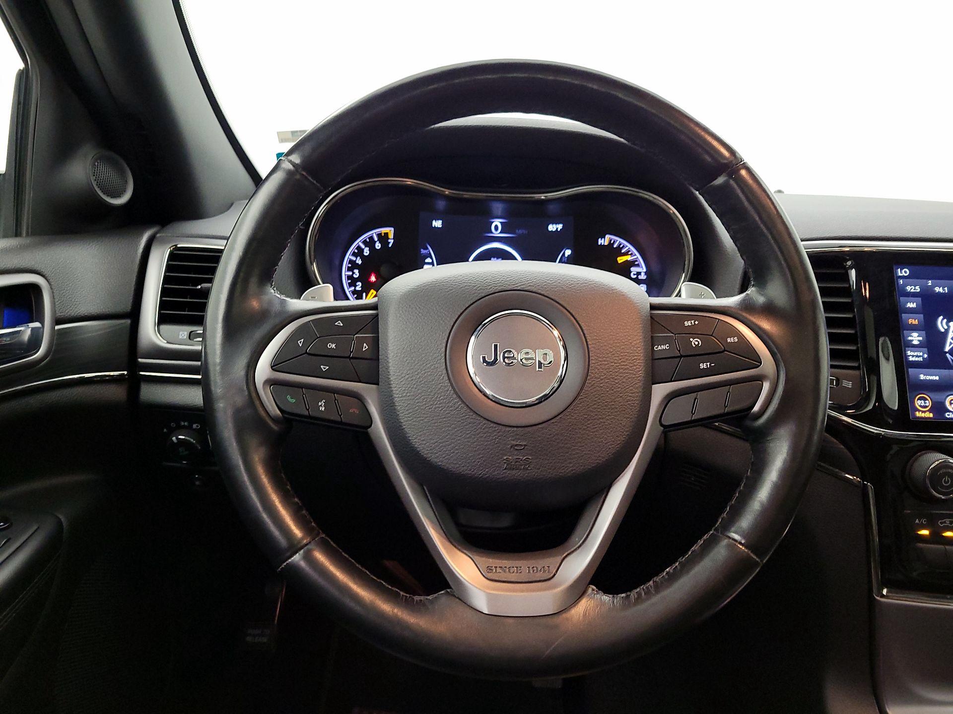 Thumbnail: 2020 Jeep Grand Cherokee - 10