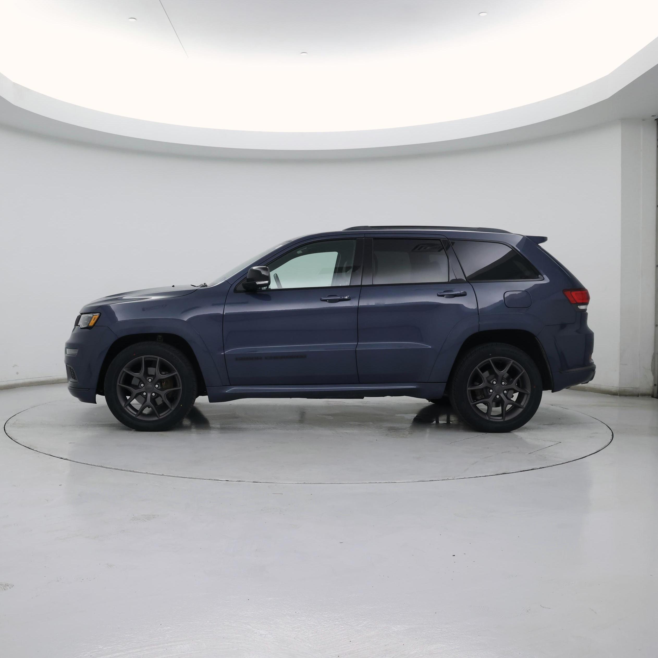 Thumbnail: 2020 Jeep Grand Cherokee - 3
