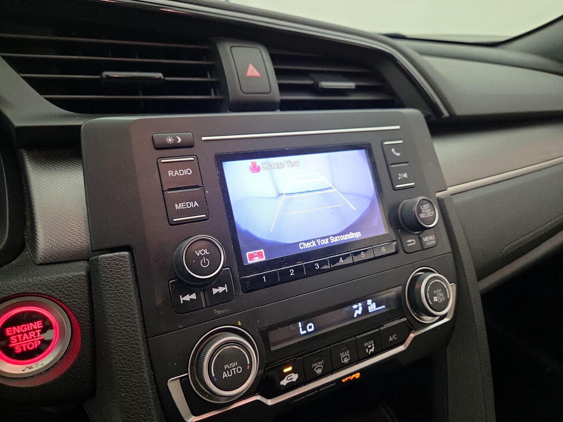 Thumbnail: 2016 Honda Civic - 13