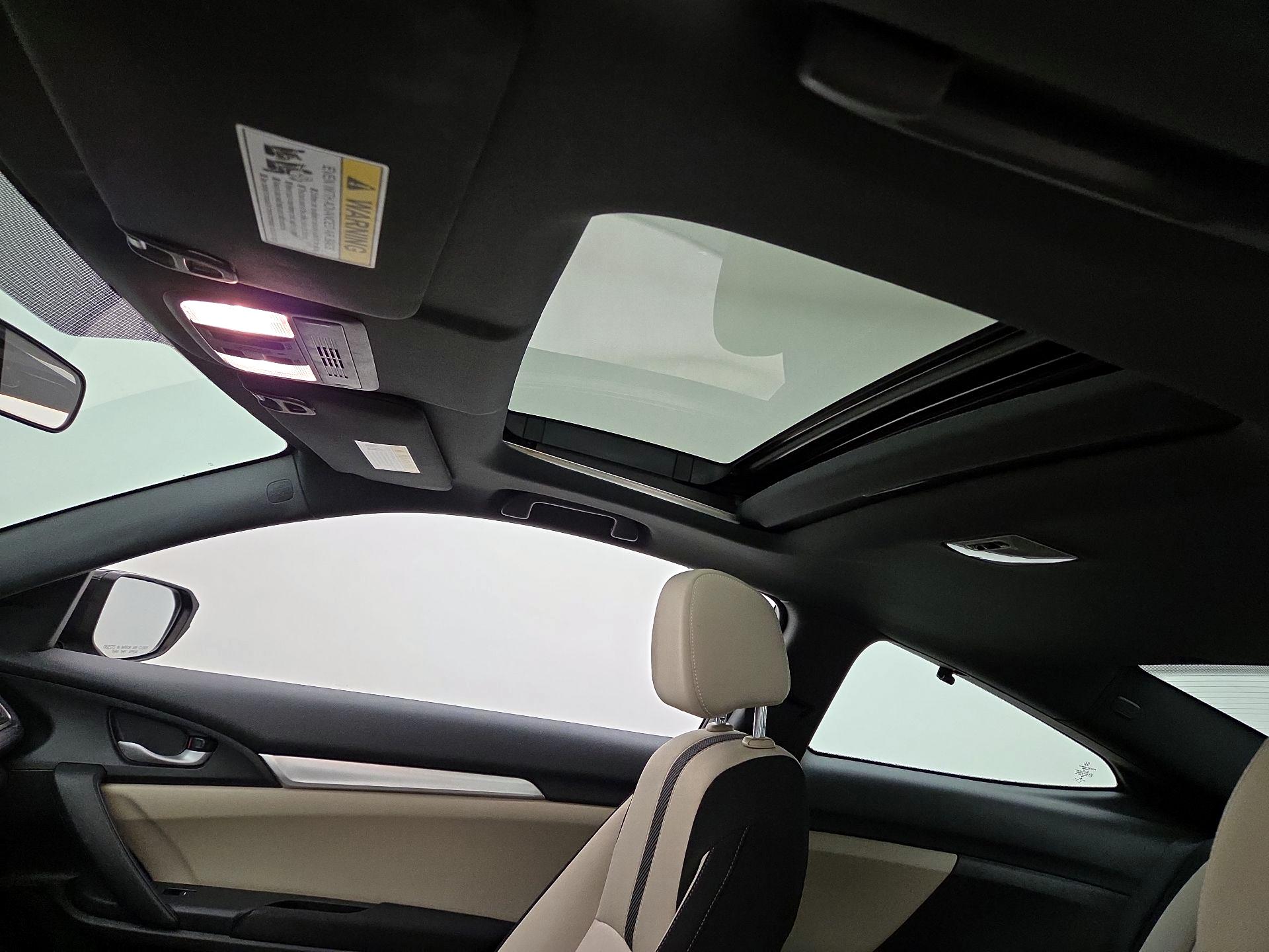 Thumbnail: 2016 Honda Civic - 17