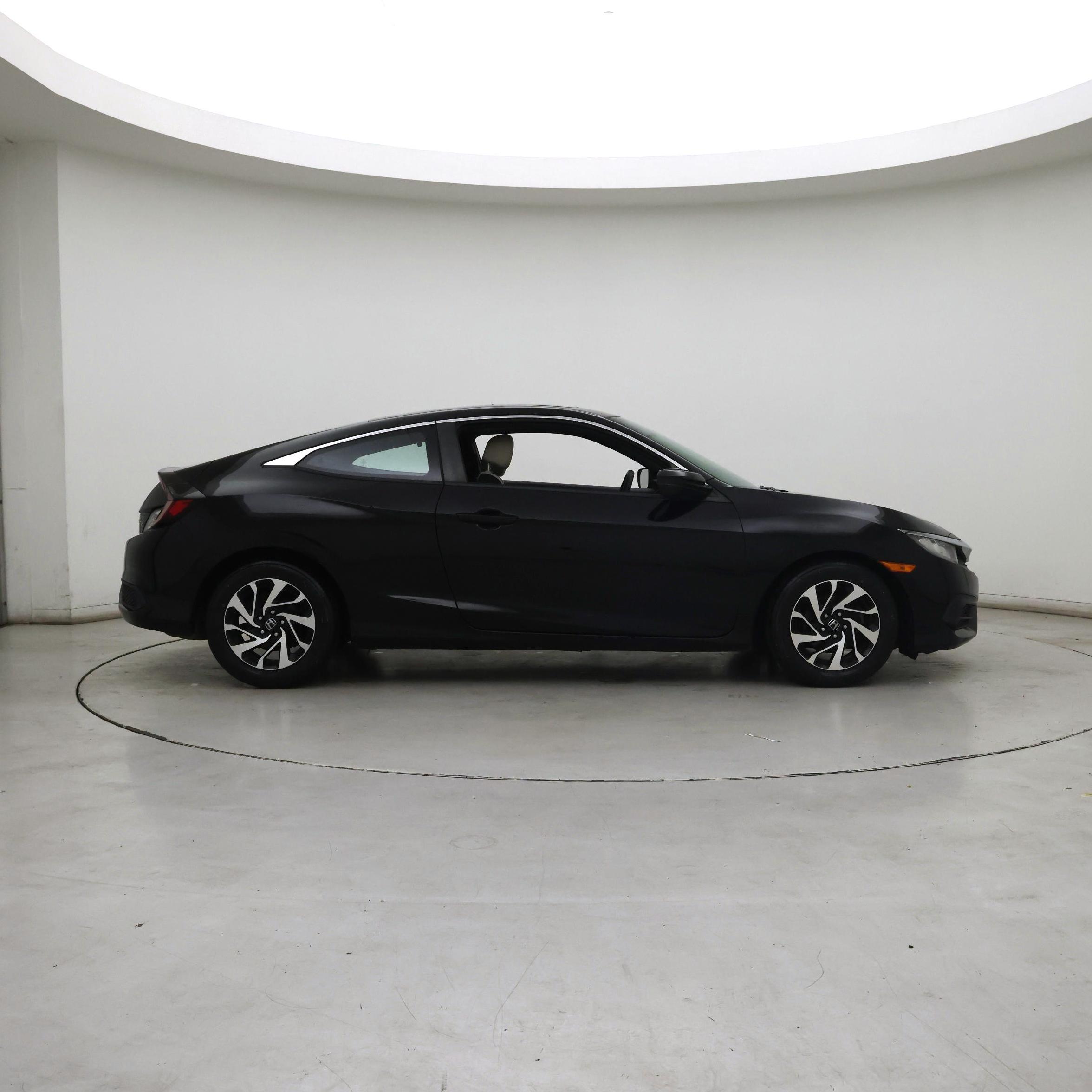 Thumbnail: 2016 Honda Civic - 7