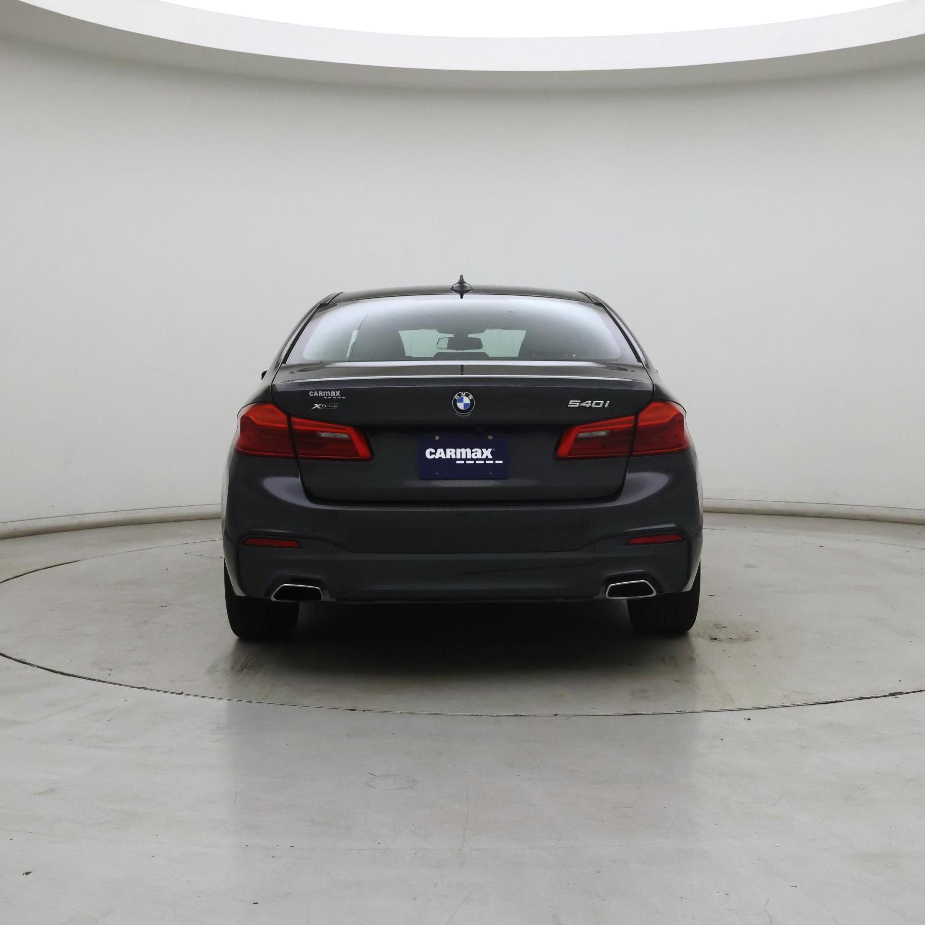 Thumbnail: 2018 BMW 5 Series - 6