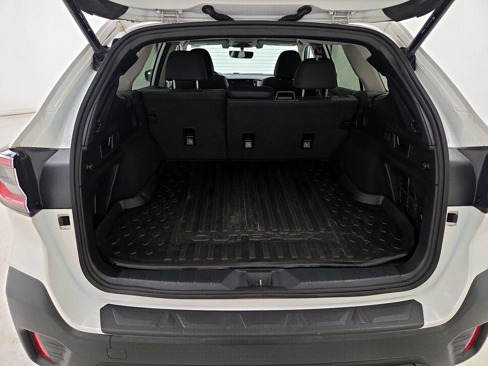 Thumbnail: 2022 Subaru Outback - 19