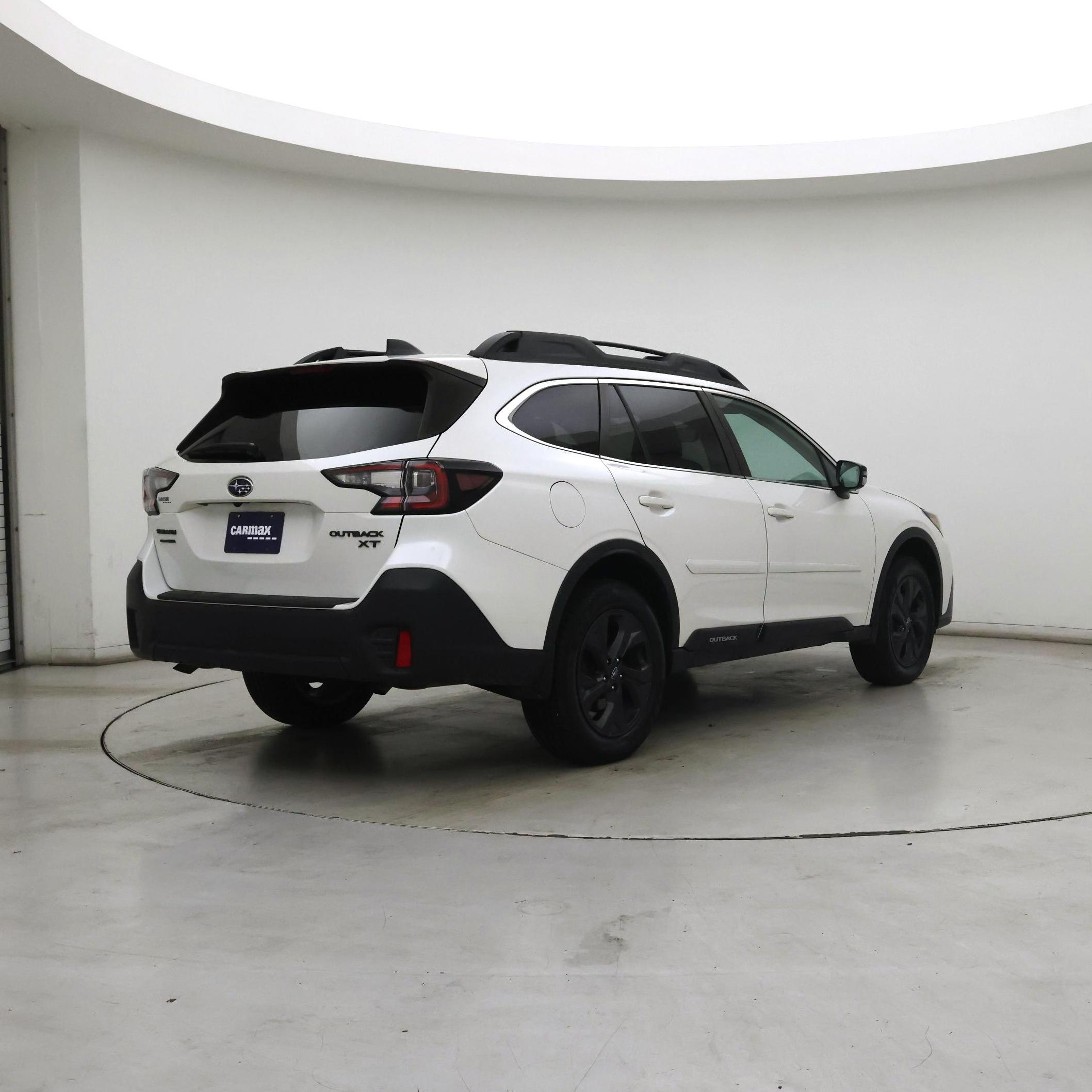 Thumbnail: 2022 Subaru Outback - 8