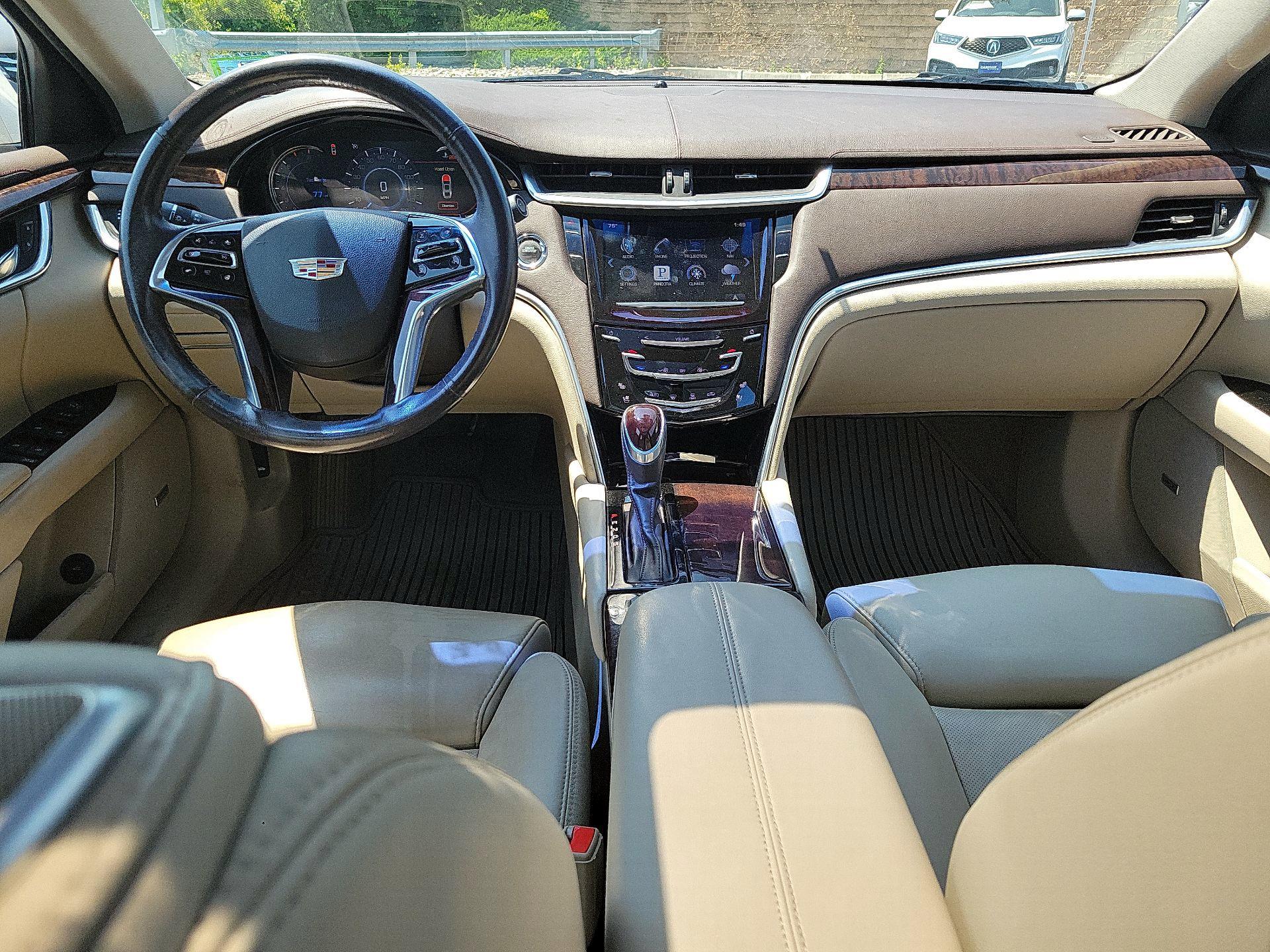 Thumbnail: 2016 Cadillac XTS - 8