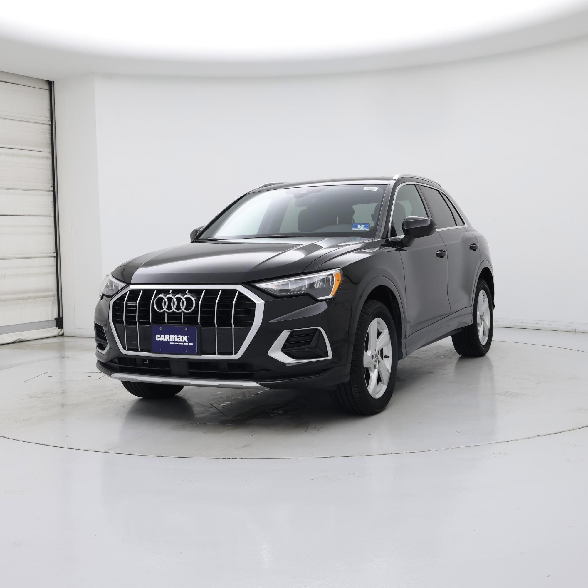 Thumbnail: 2020 Audi Q3 - 4