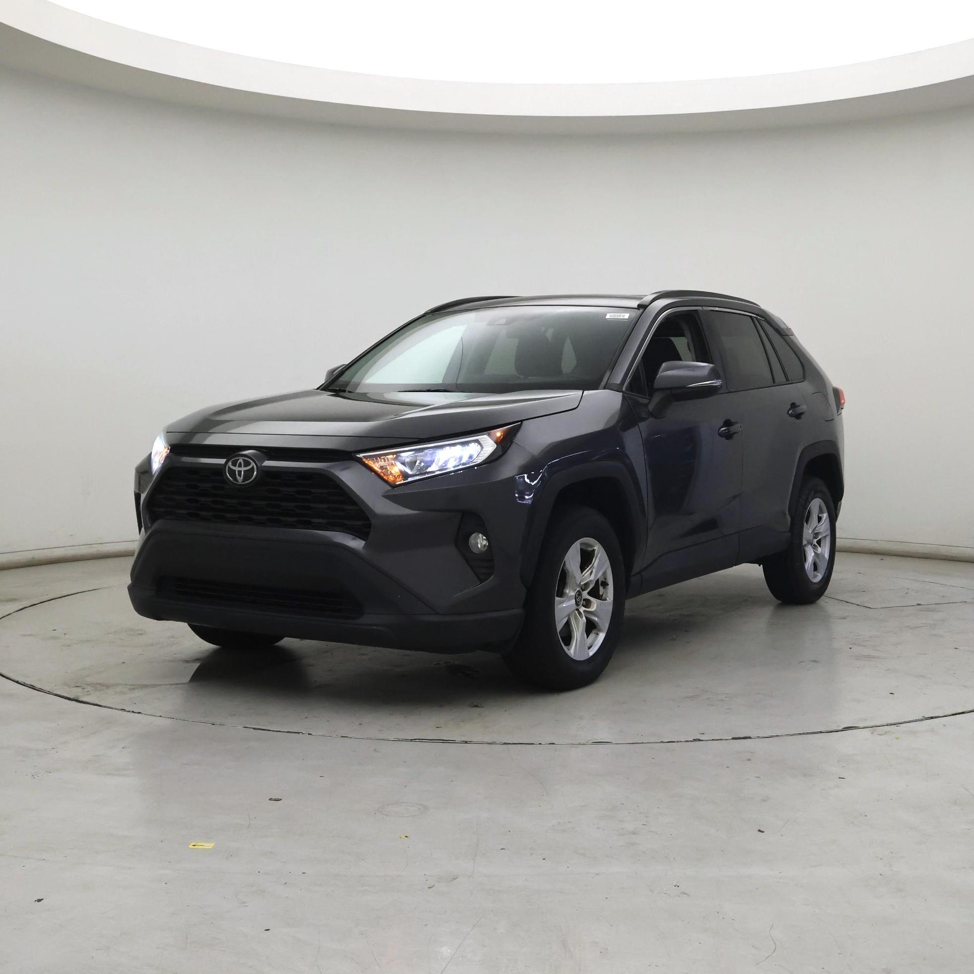 Thumbnail: 2020 Toyota RAV4 - 4