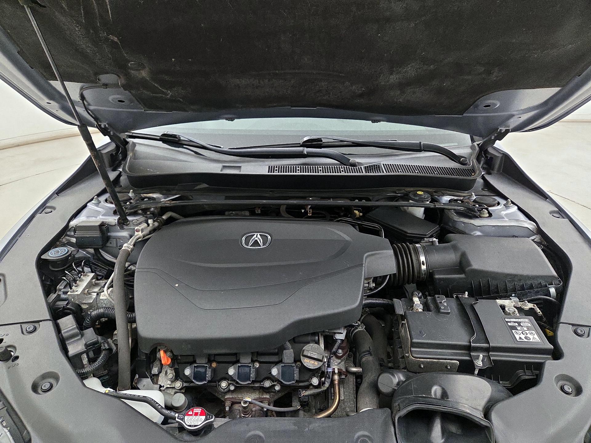 Thumbnail: 2015 Acura TLX - 18