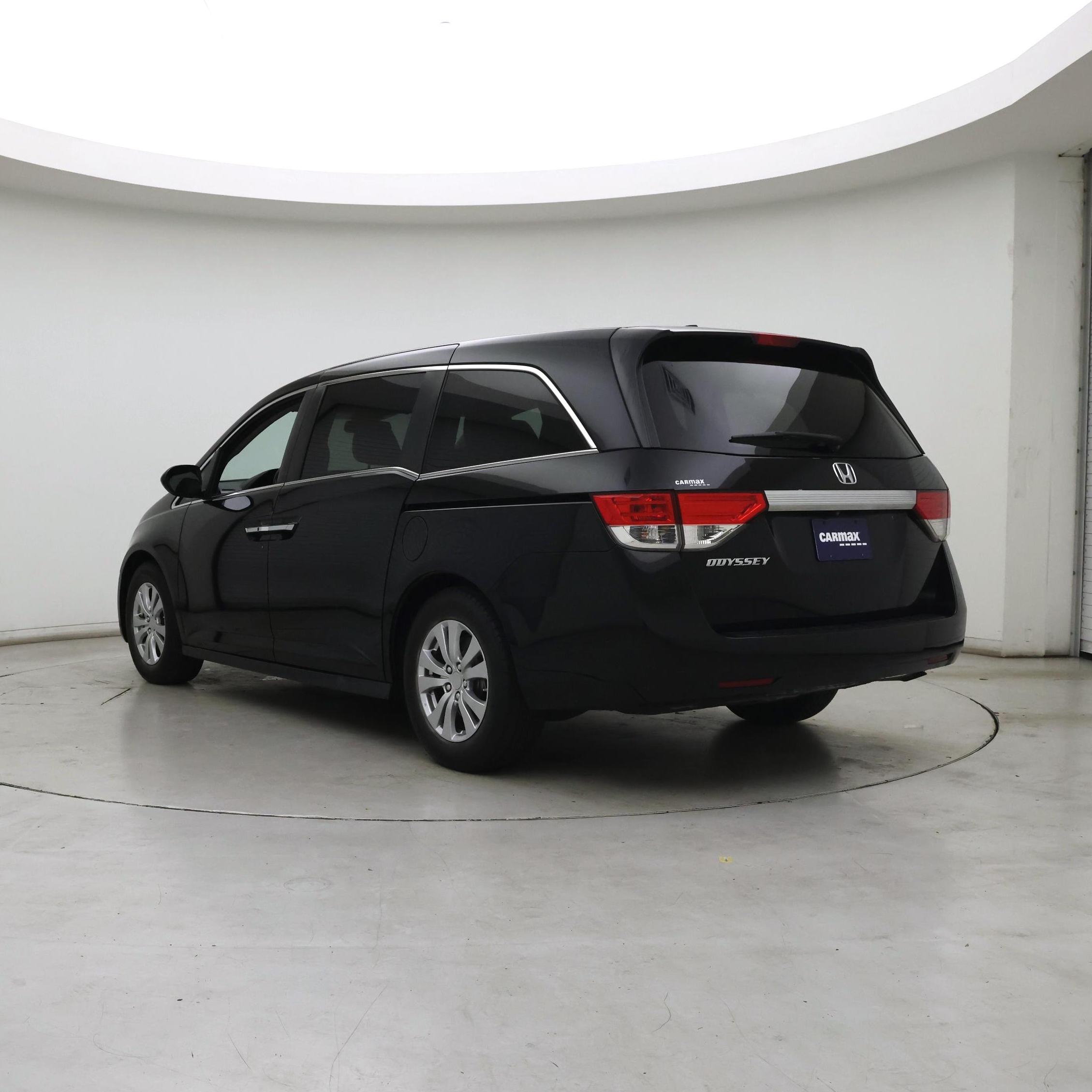 Thumbnail: 2015 Honda Odyssey - 2