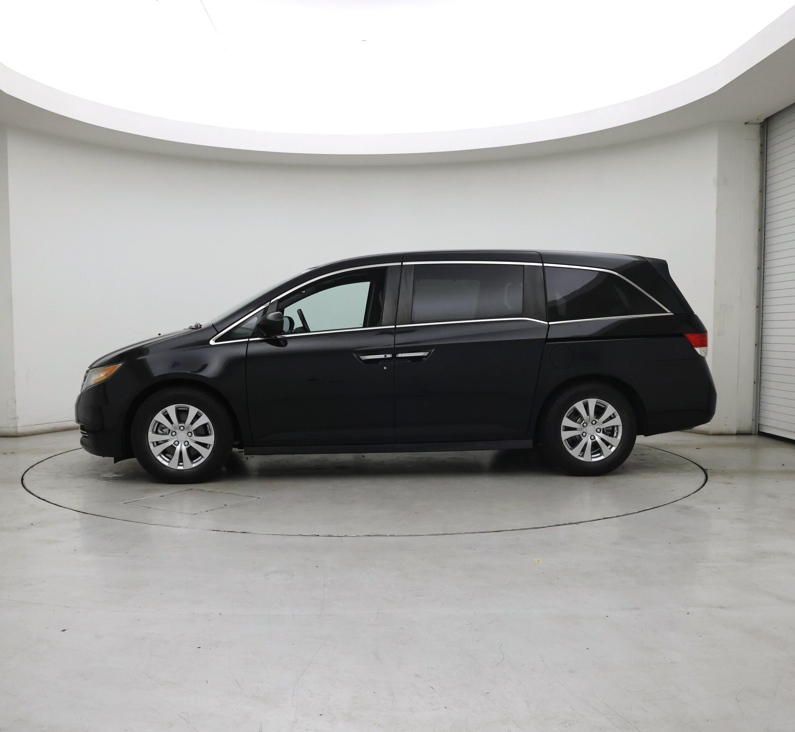 Thumbnail: 2015 Honda Odyssey - 3