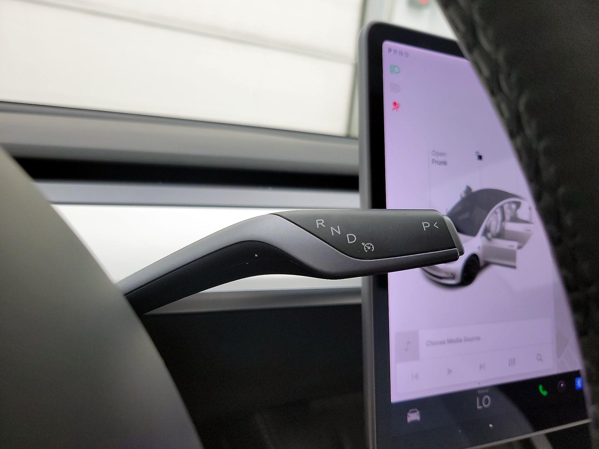 Thumbnail: 2022 Tesla Model 3 - 17