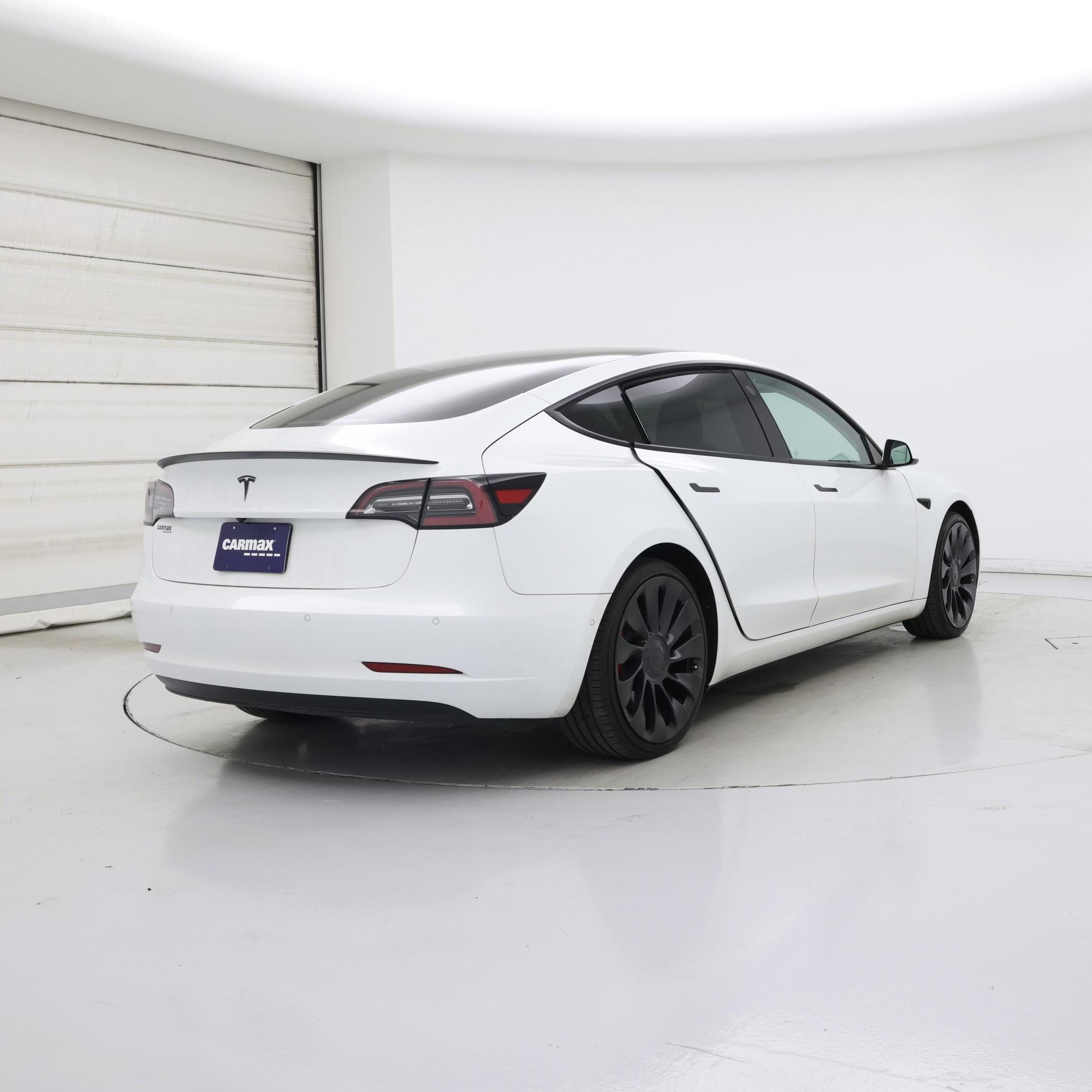 Thumbnail: 2022 Tesla Model 3 - 8