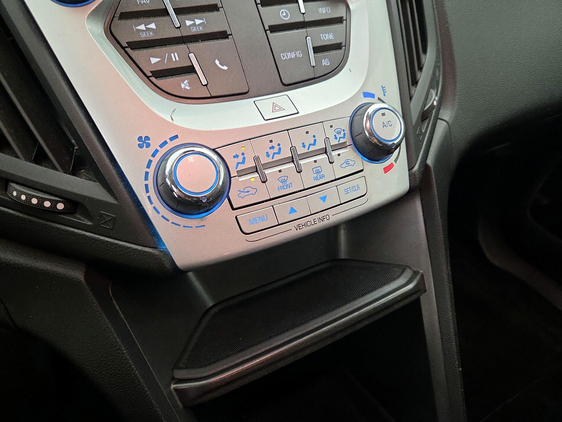 Thumbnail: 2016 Chevrolet Equinox - 15