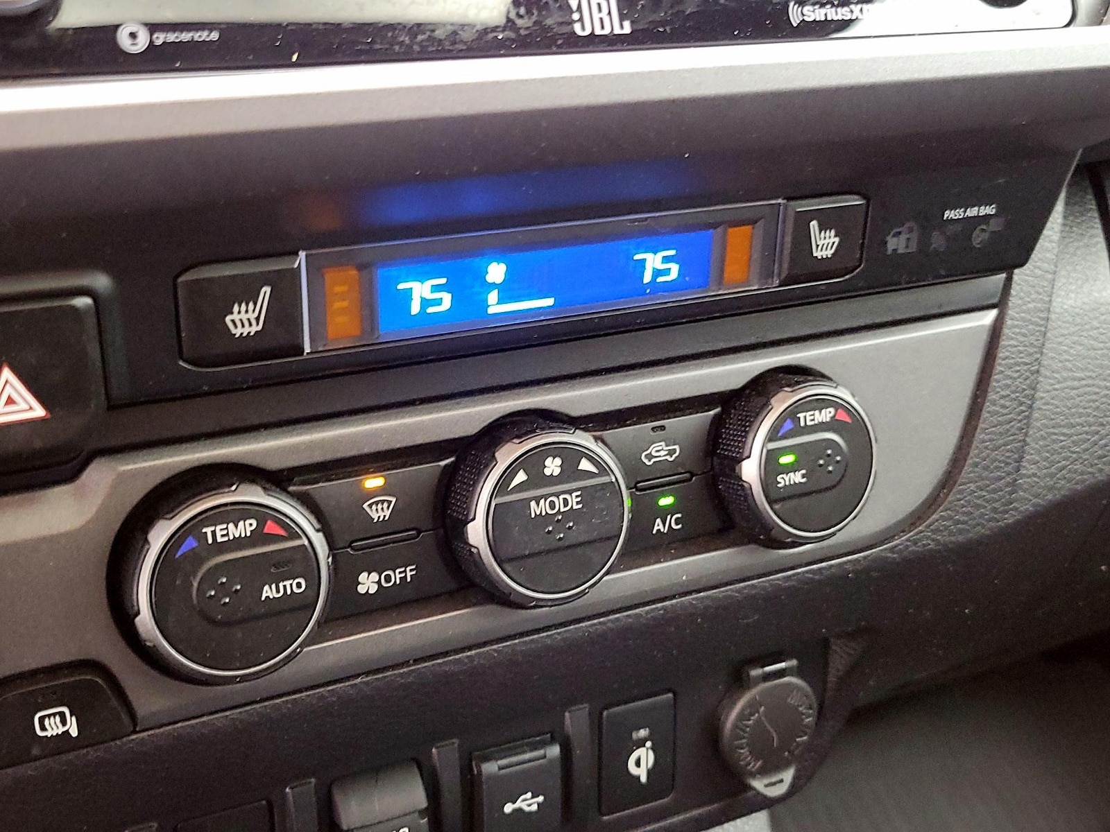 2023 Toyota Tacoma TRD Off Road - Photo 18