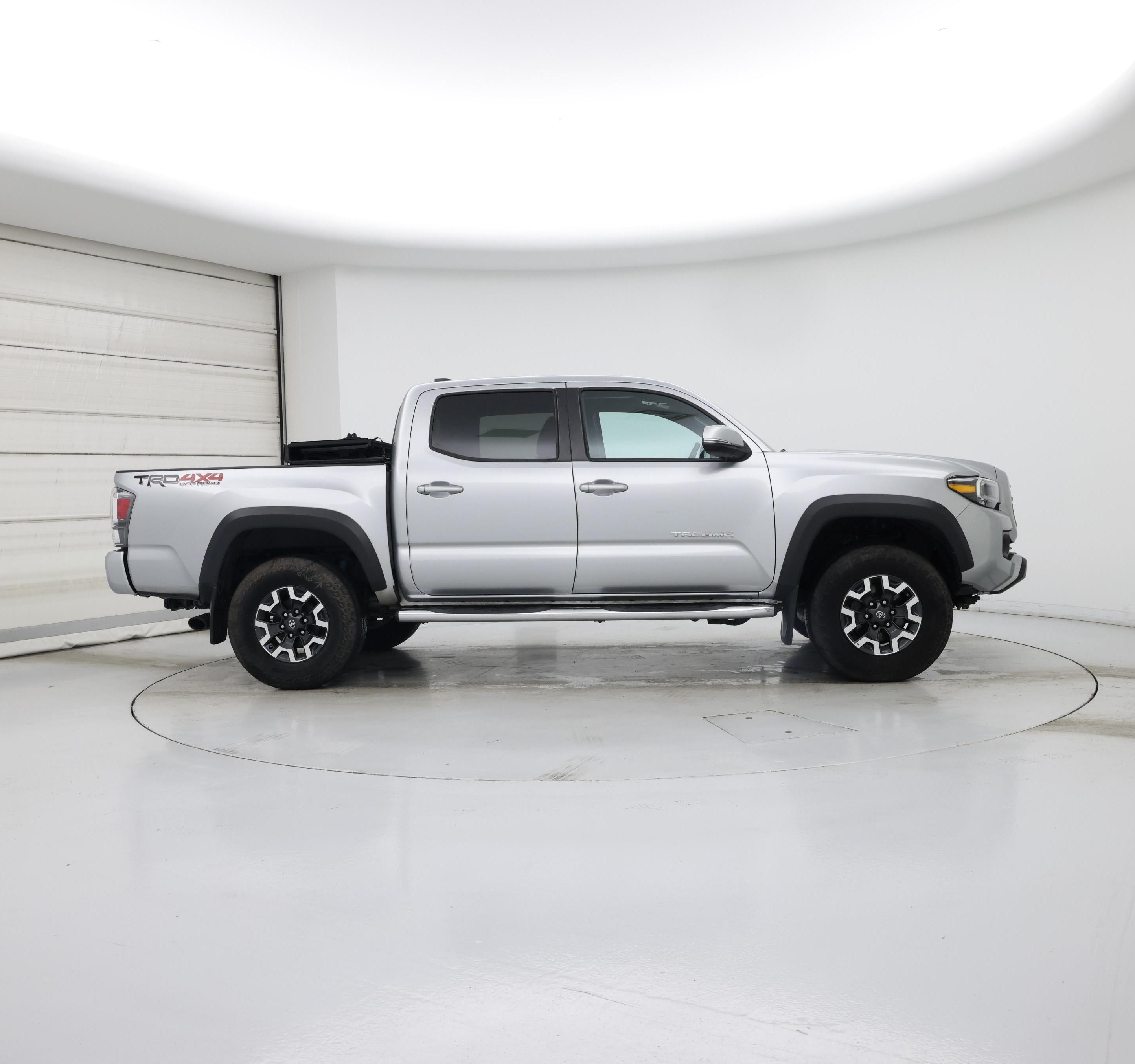 Thumbnail: 2023 Toyota Tacoma - 7