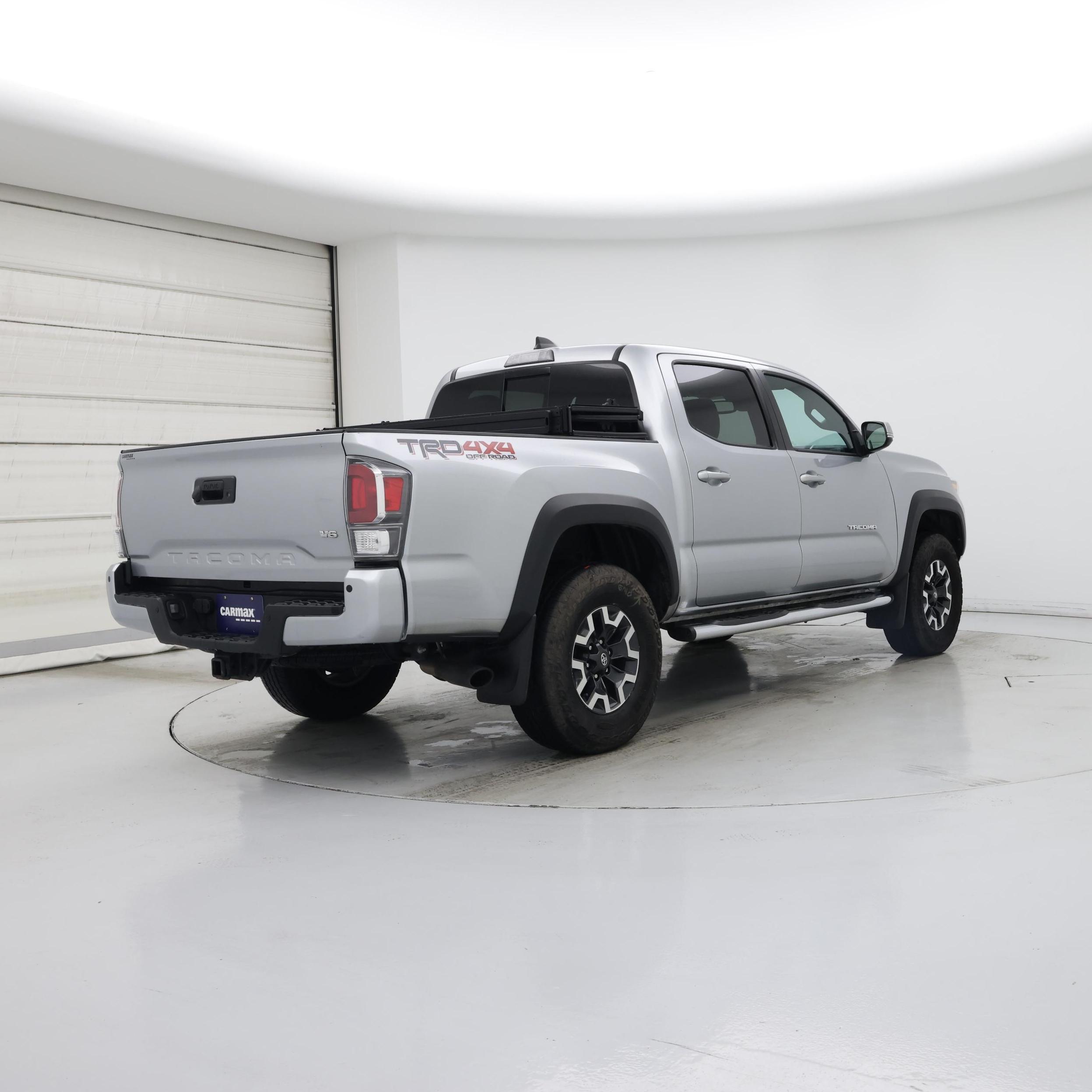 Thumbnail: 2023 Toyota Tacoma - 8