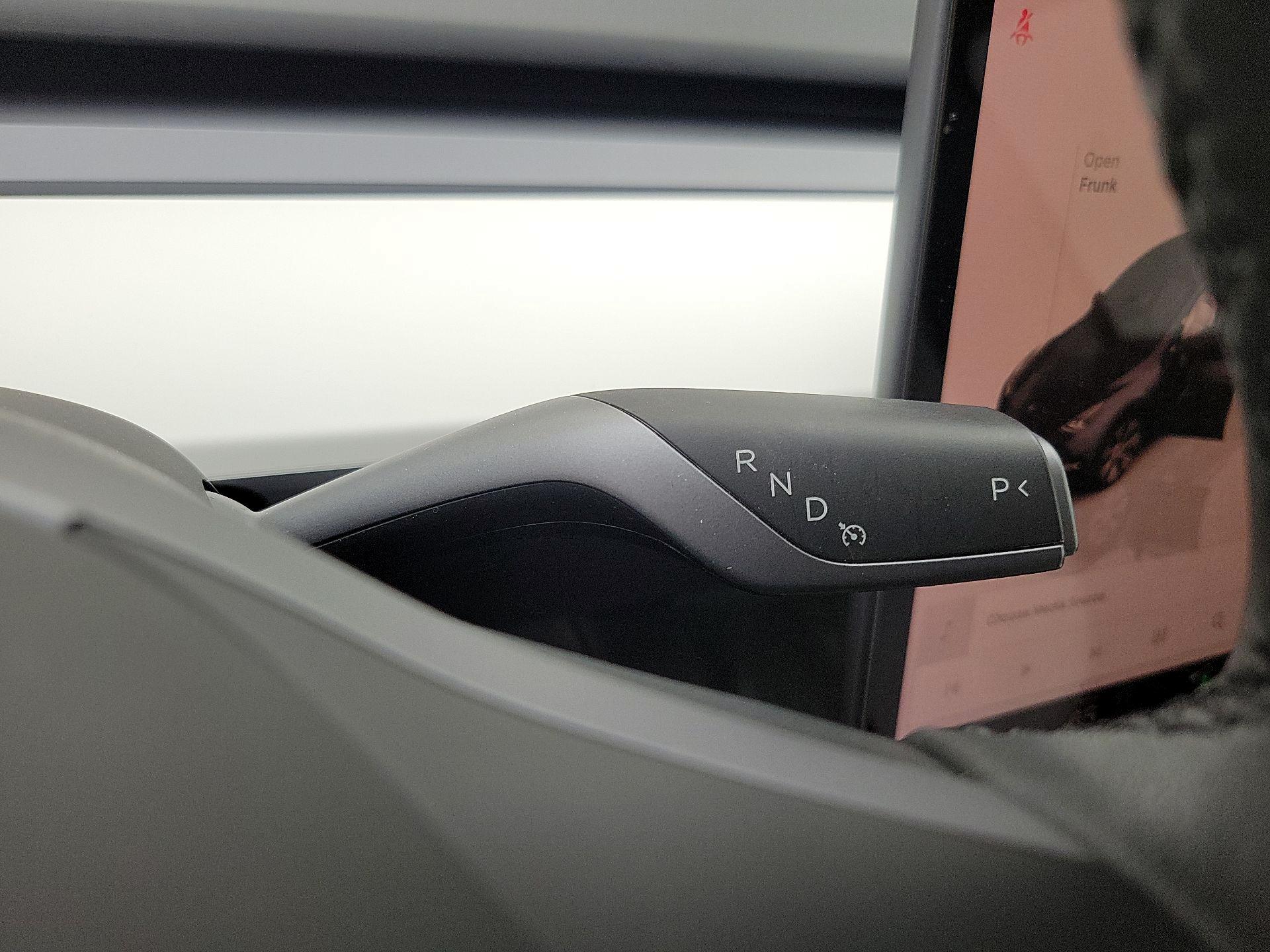 Thumbnail: 2023 Tesla Model Y - 17