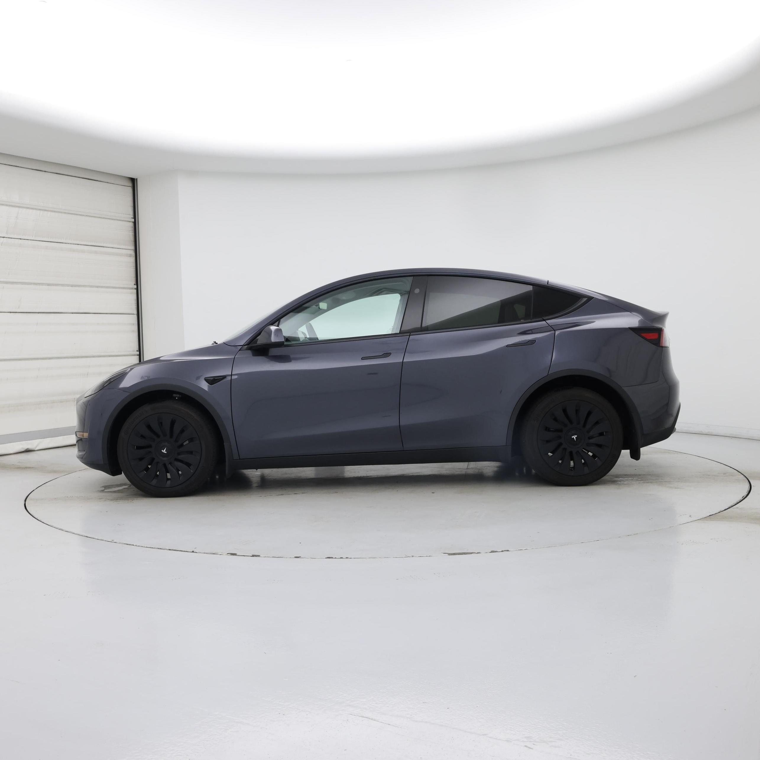 Thumbnail: 2023 Tesla Model Y - 3