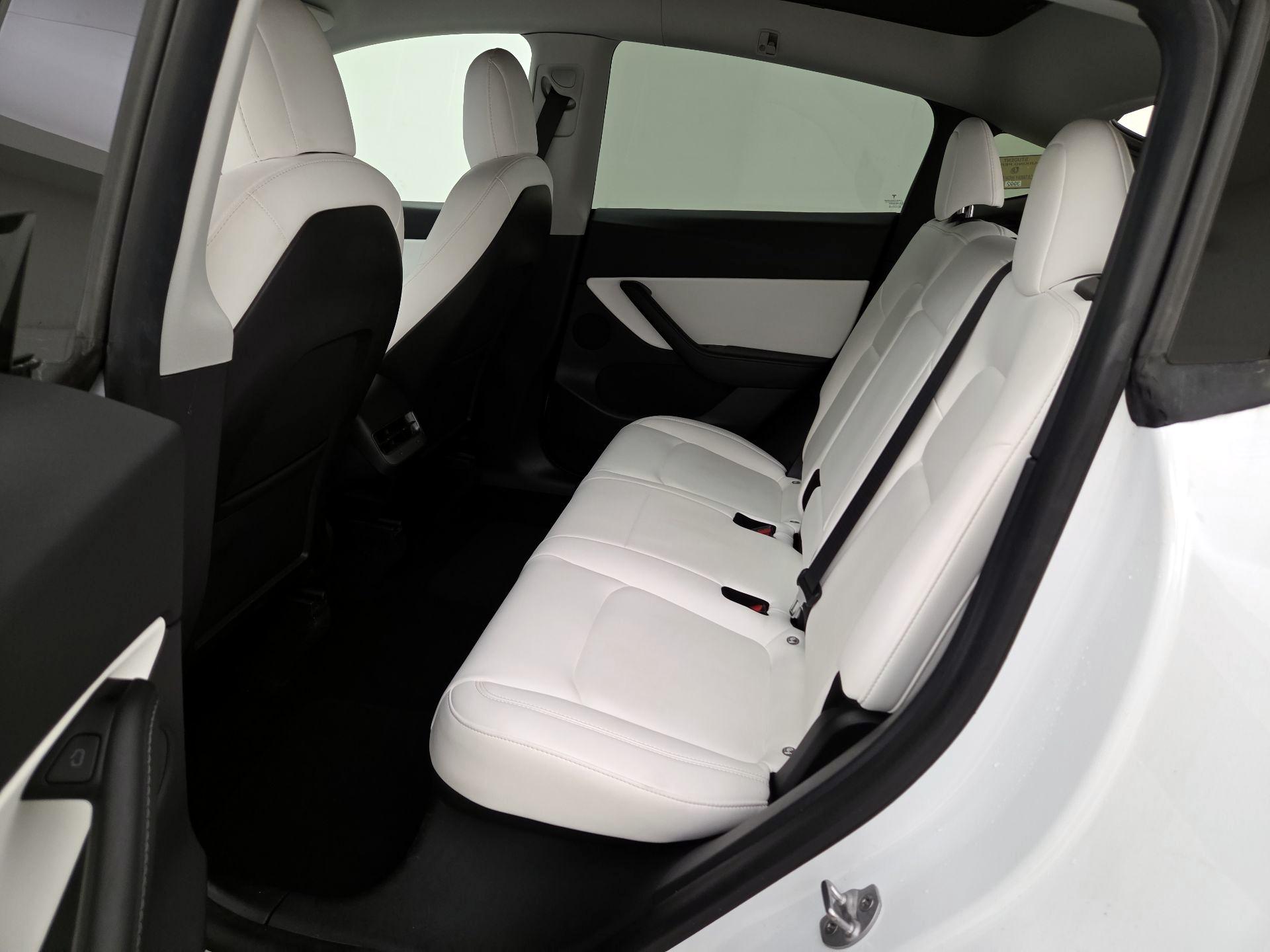 Thumbnail: 2021 Tesla Model Y - 18