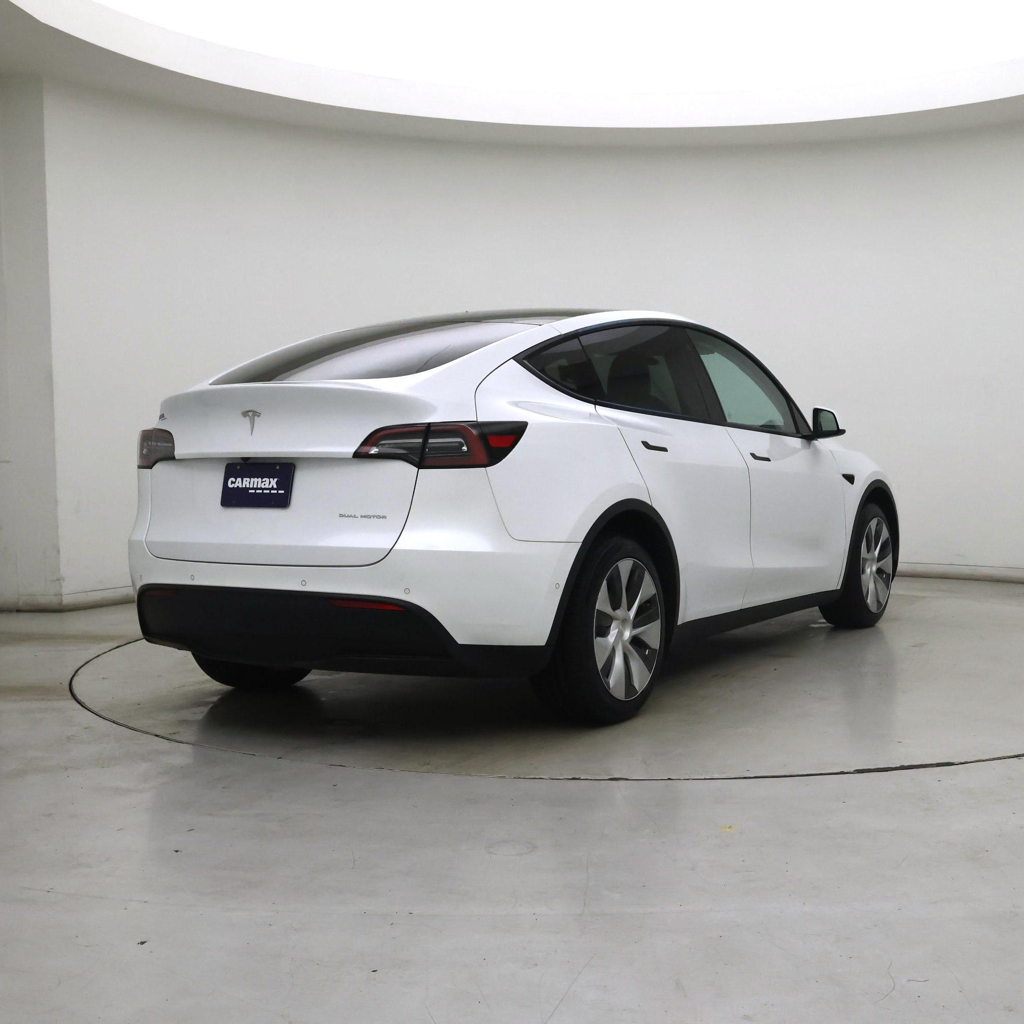 Thumbnail: 2021 Tesla Model Y - 8