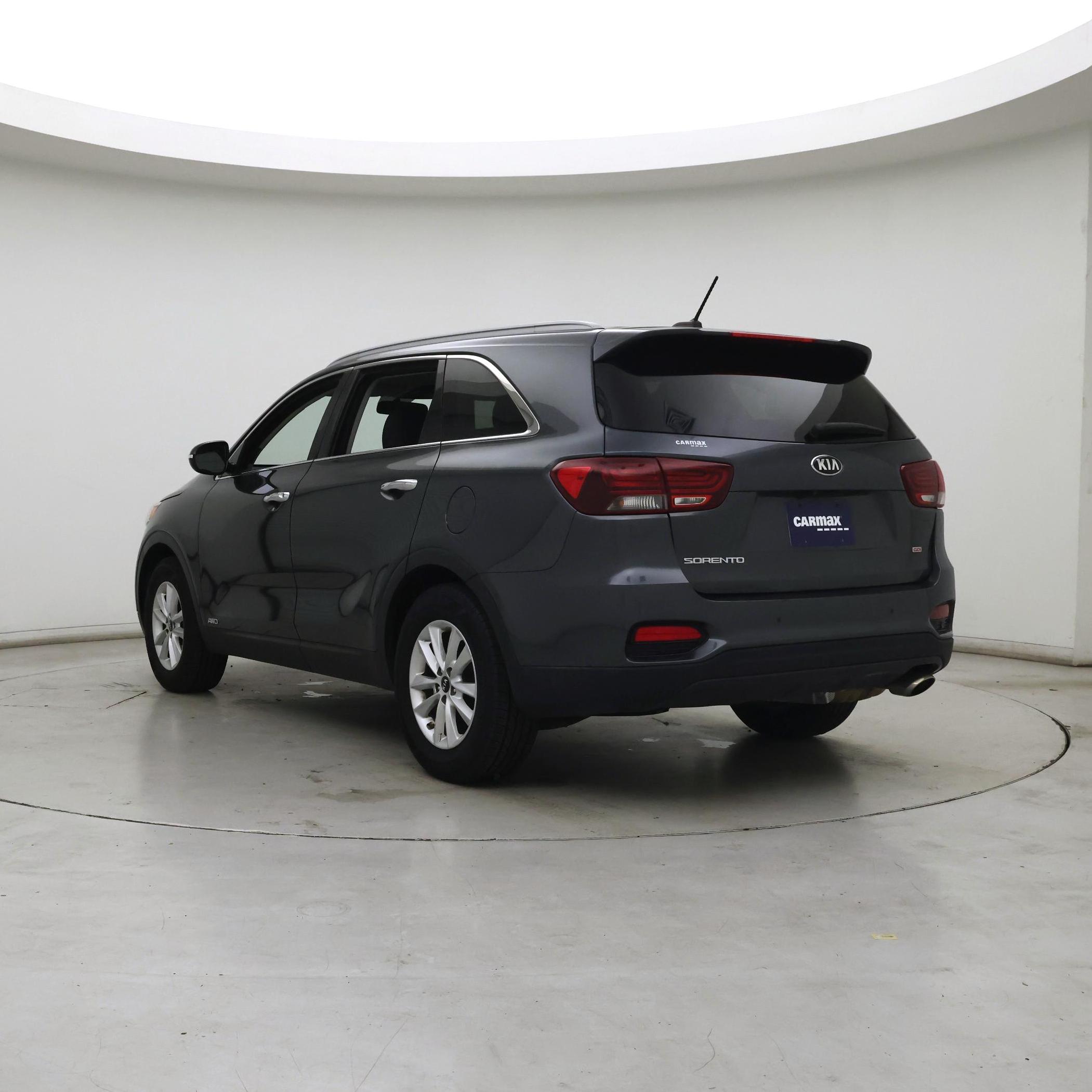 Thumbnail: 2020 Kia Sorento - 2