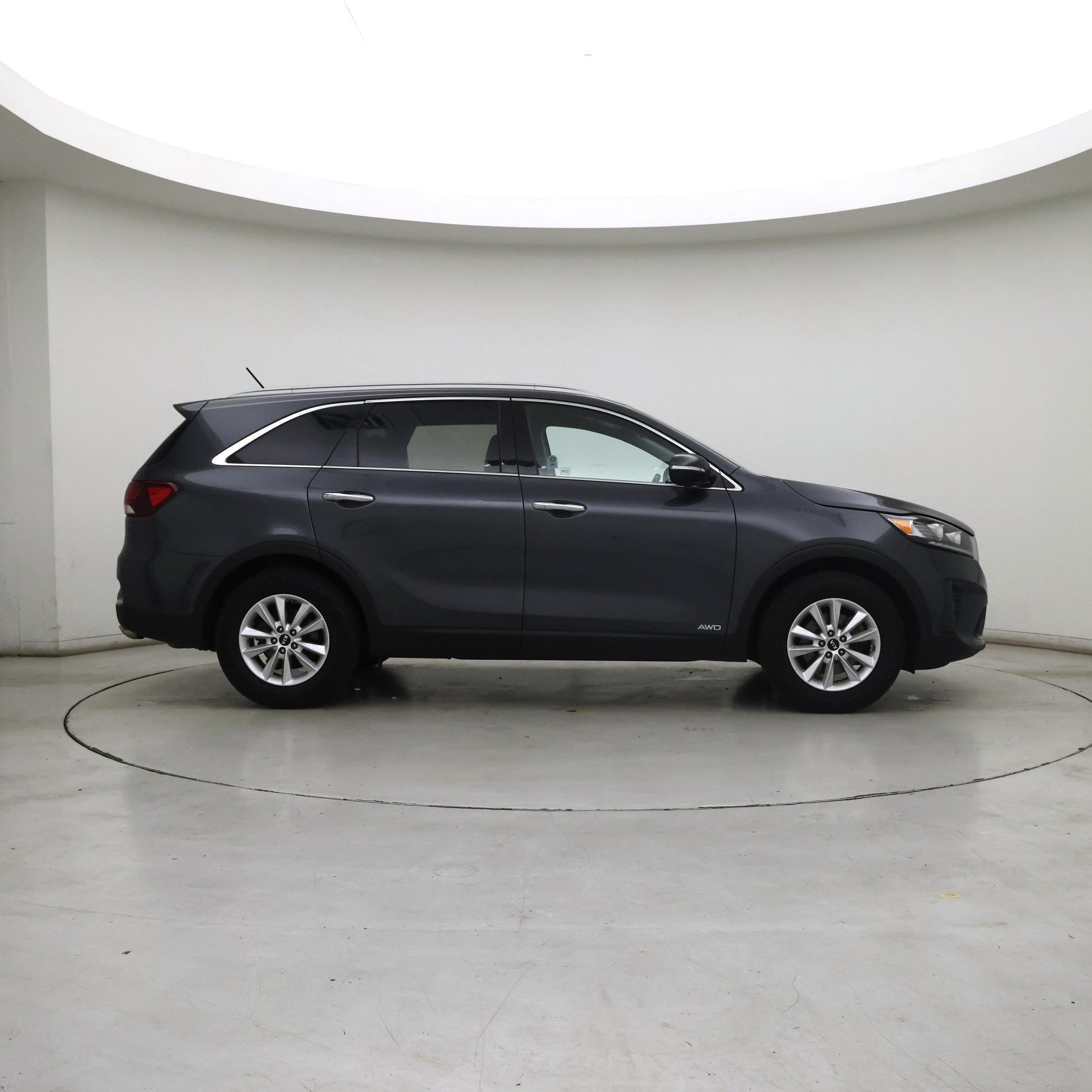 Thumbnail: 2020 Kia Sorento - 7