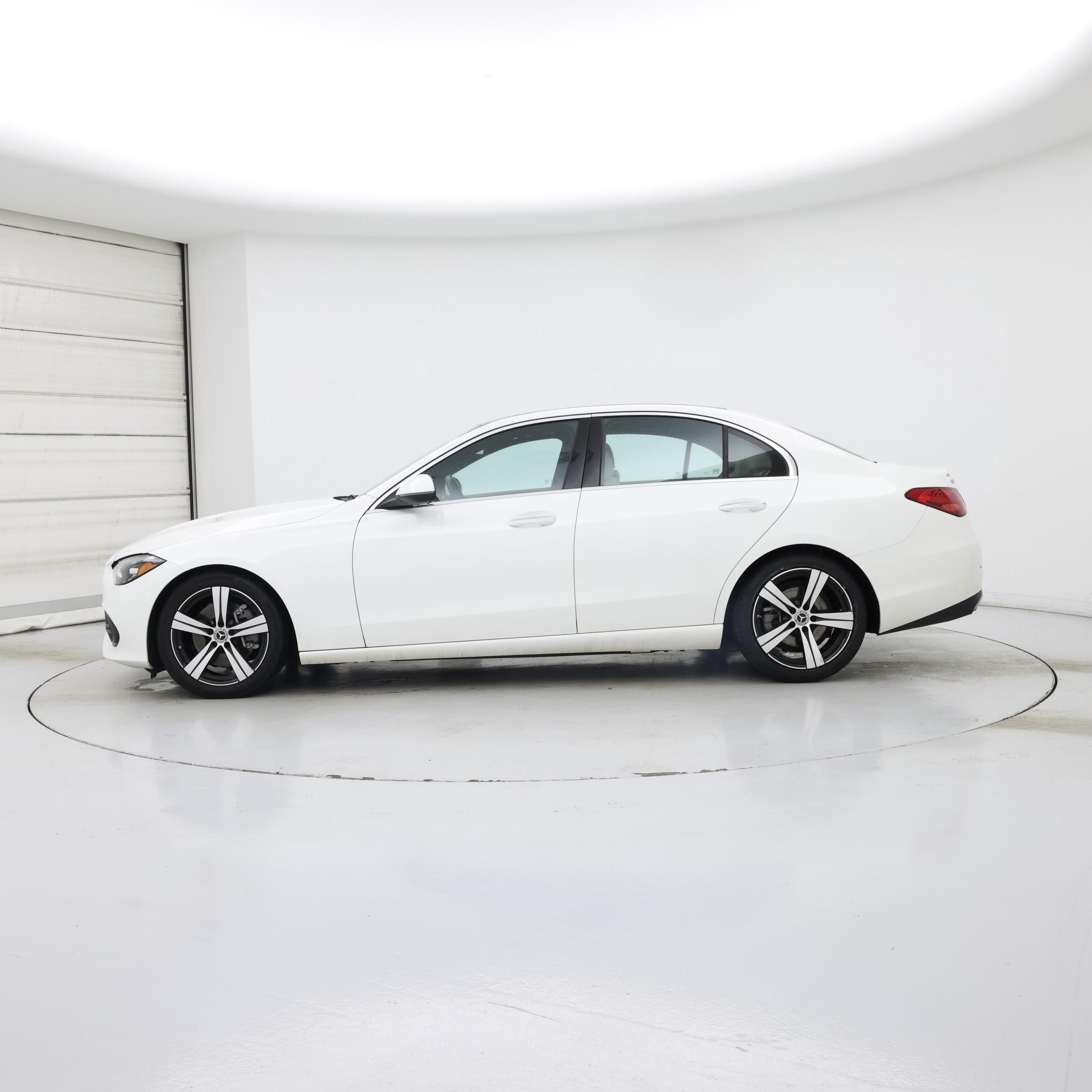 Thumbnail: 2022 Mercedes-Benz C-Class - 3