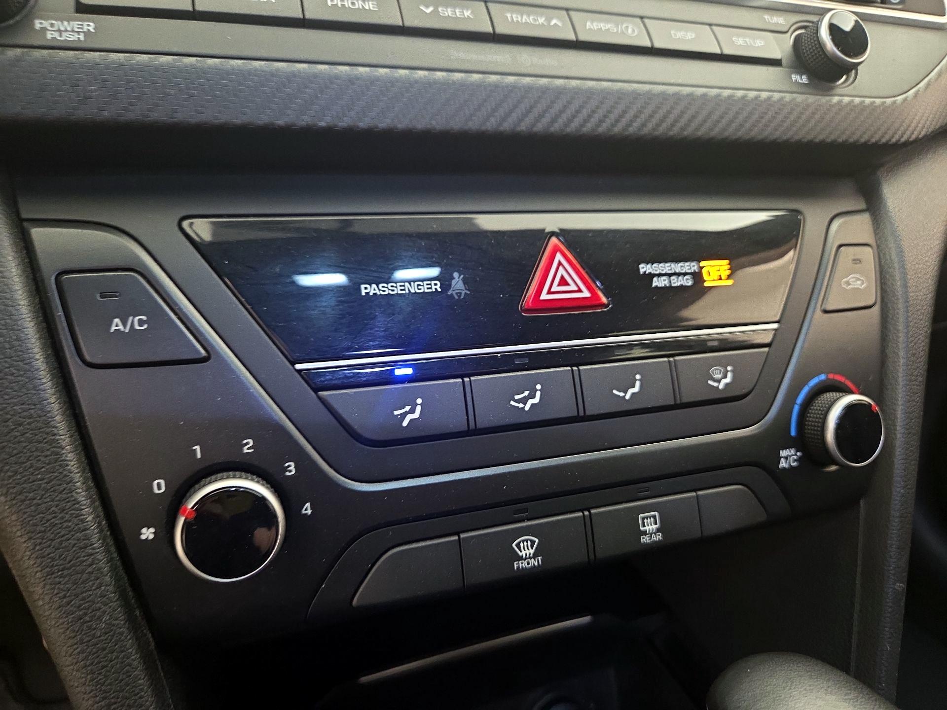 Thumbnail: 2018 Hyundai Elantra - 14