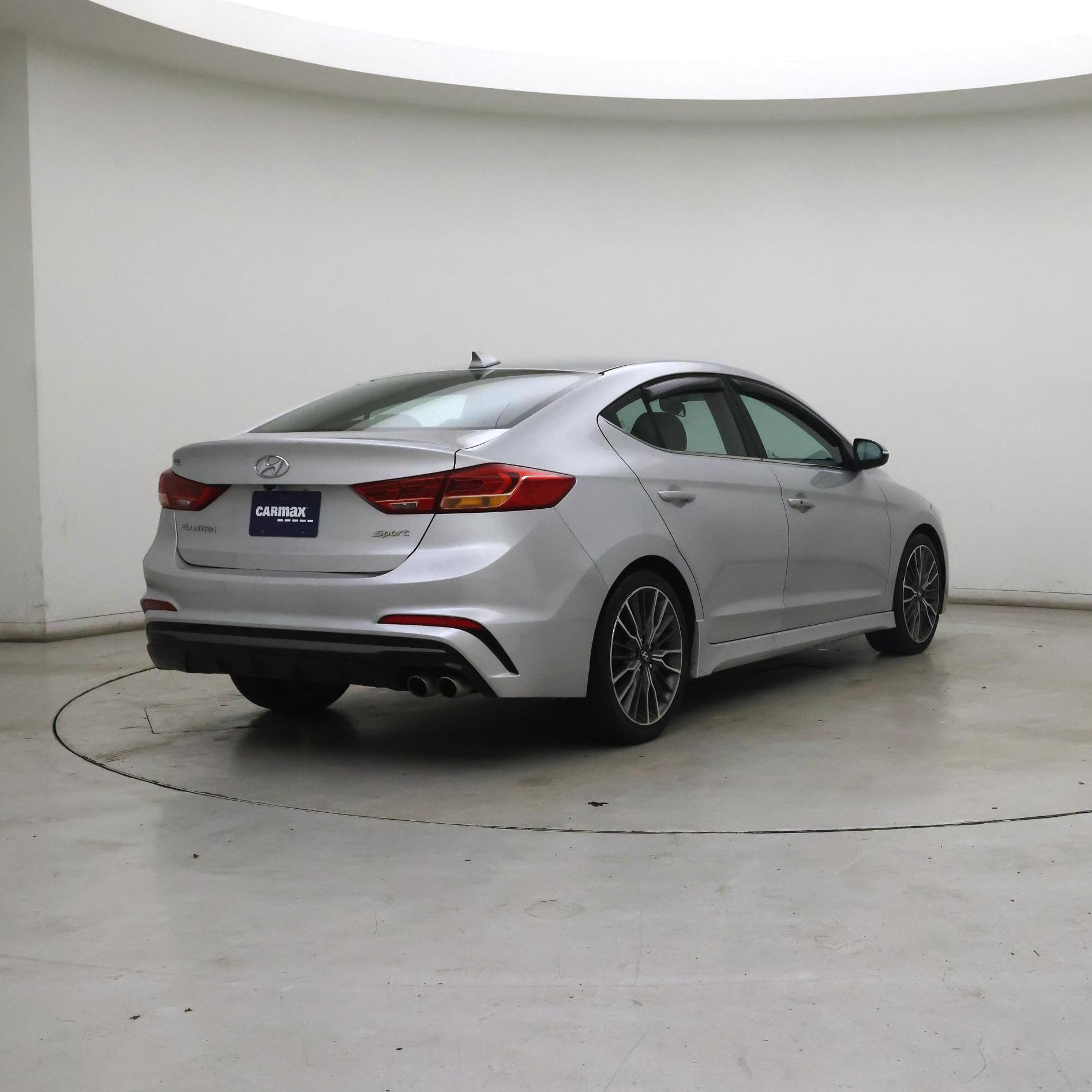 Thumbnail: 2018 Hyundai Elantra - 8