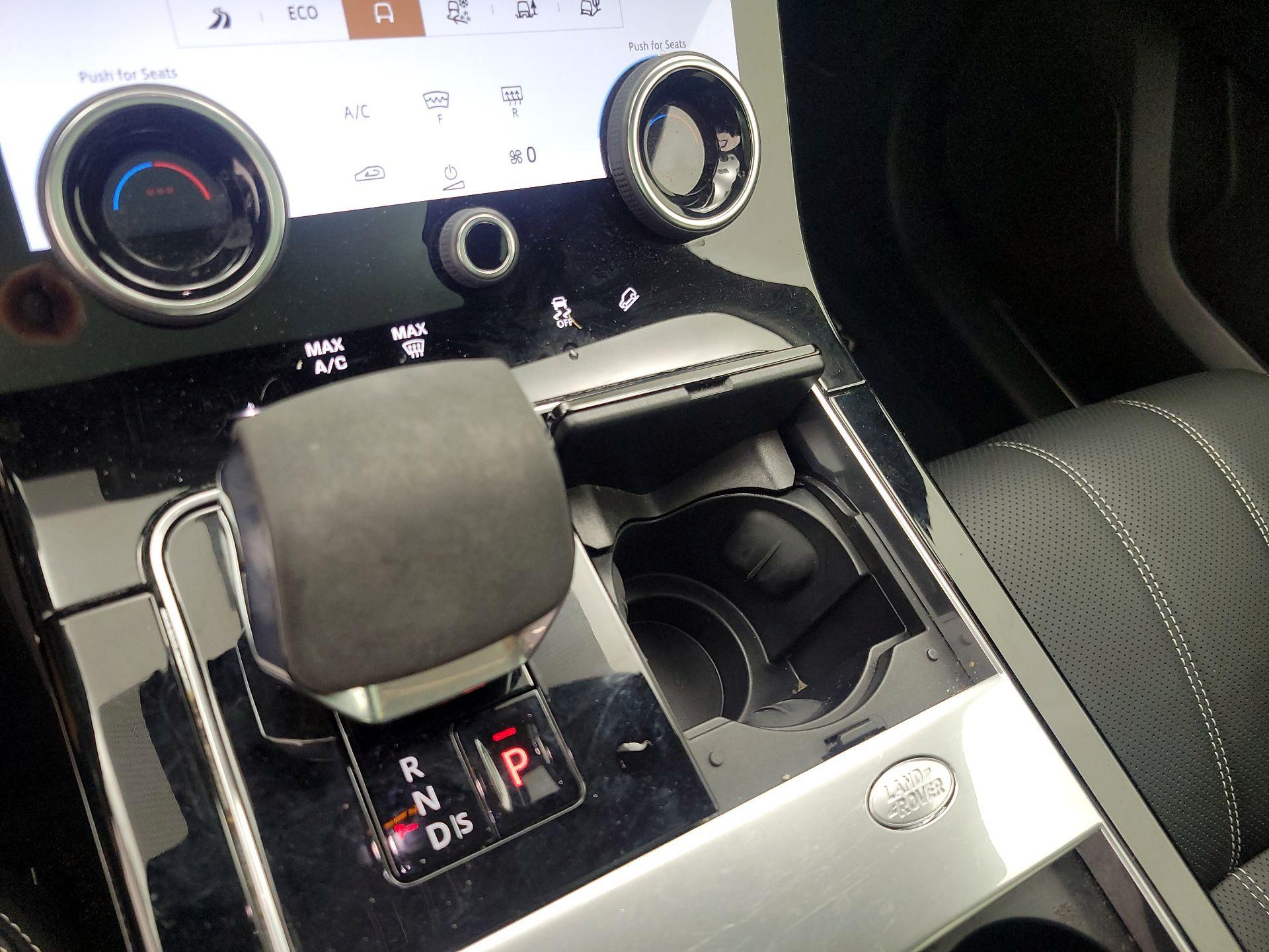 Thumbnail: 2021 Land Rover Range Rover Velar - 17