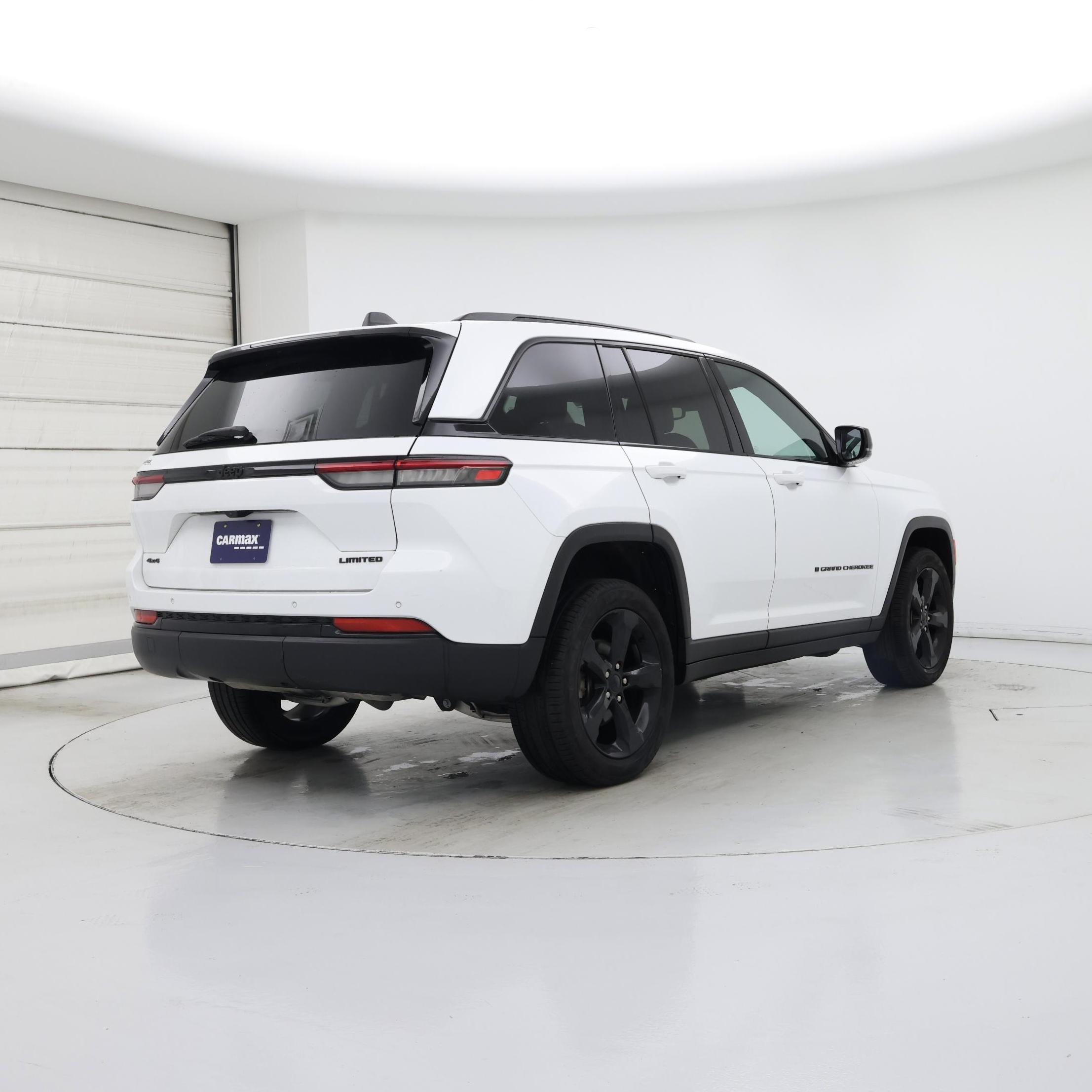 Thumbnail: 2025 Jeep Grand Cherokee - 8
