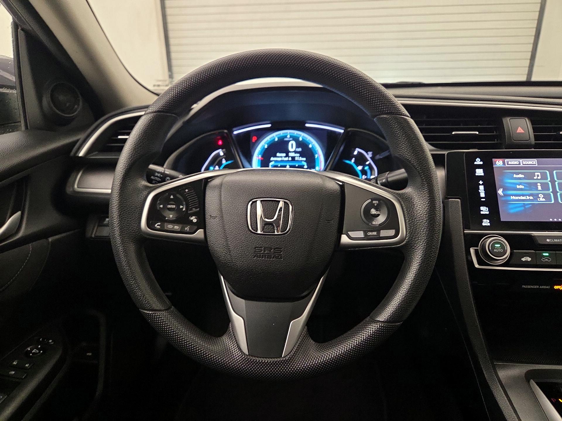 Thumbnail: 2017 Honda Civic - 10