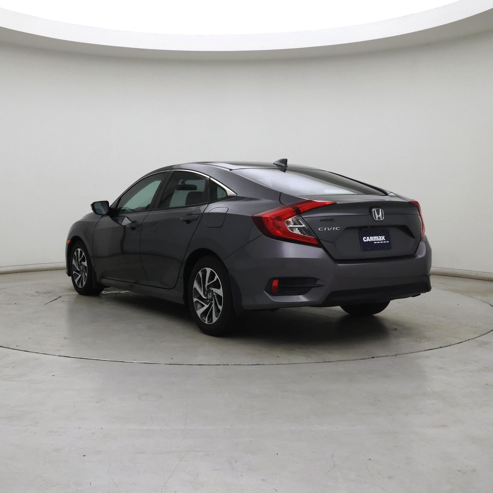 Thumbnail: 2017 Honda Civic - 2