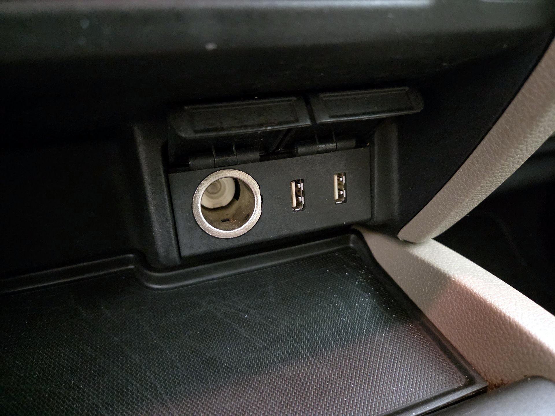 Thumbnail: 2016 Honda Pilot - 18