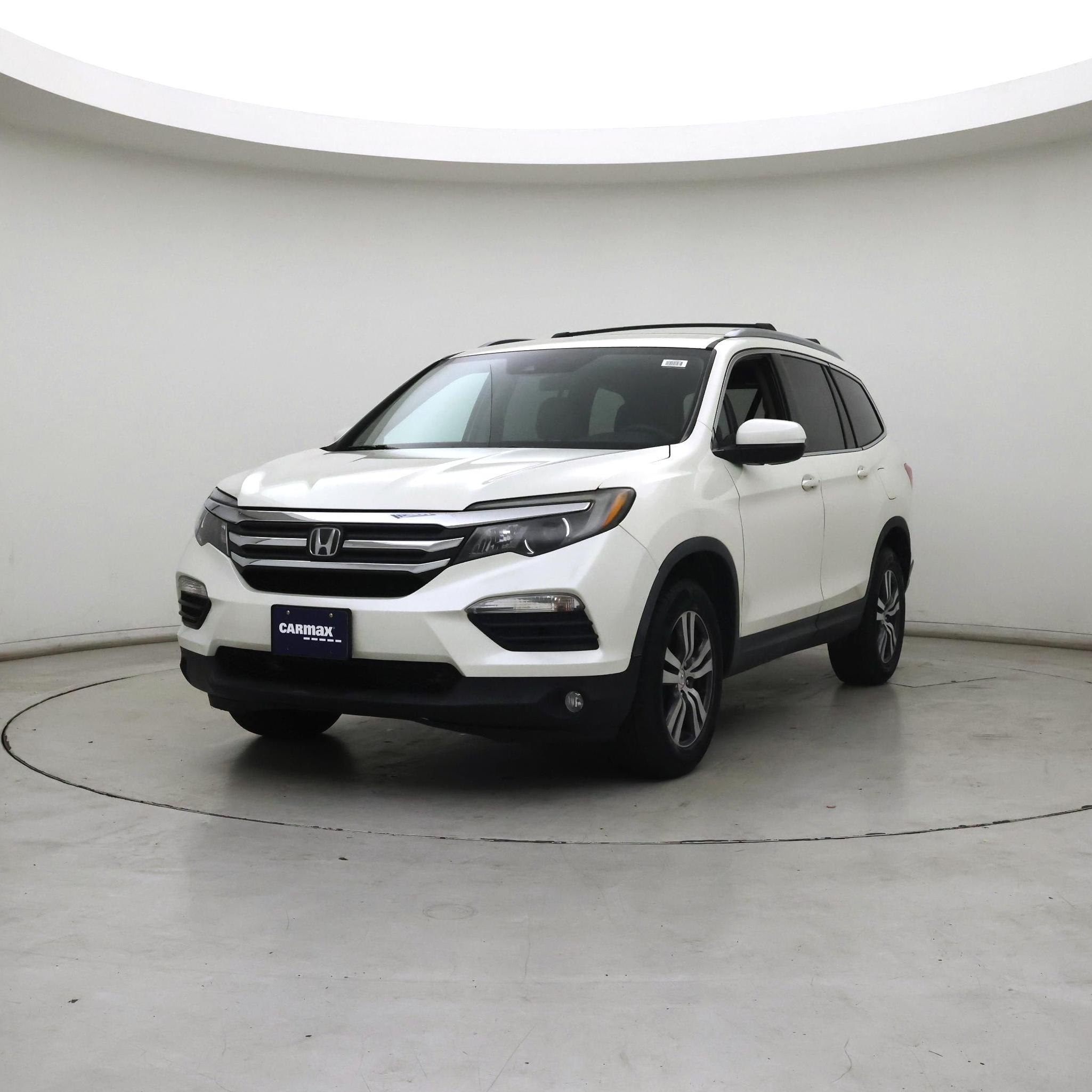 Thumbnail: 2016 Honda Pilot - 4