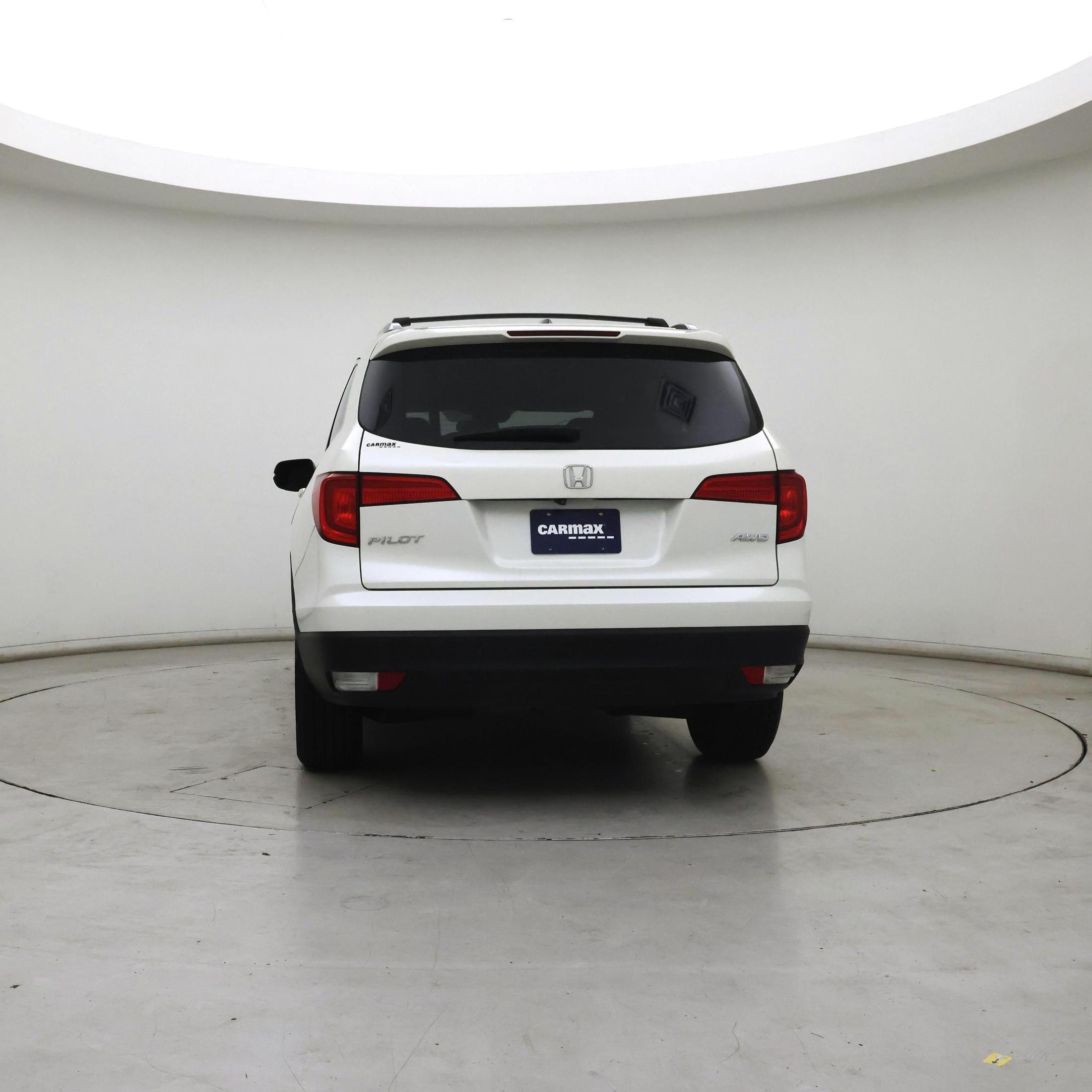 Thumbnail: 2016 Honda Pilot - 6