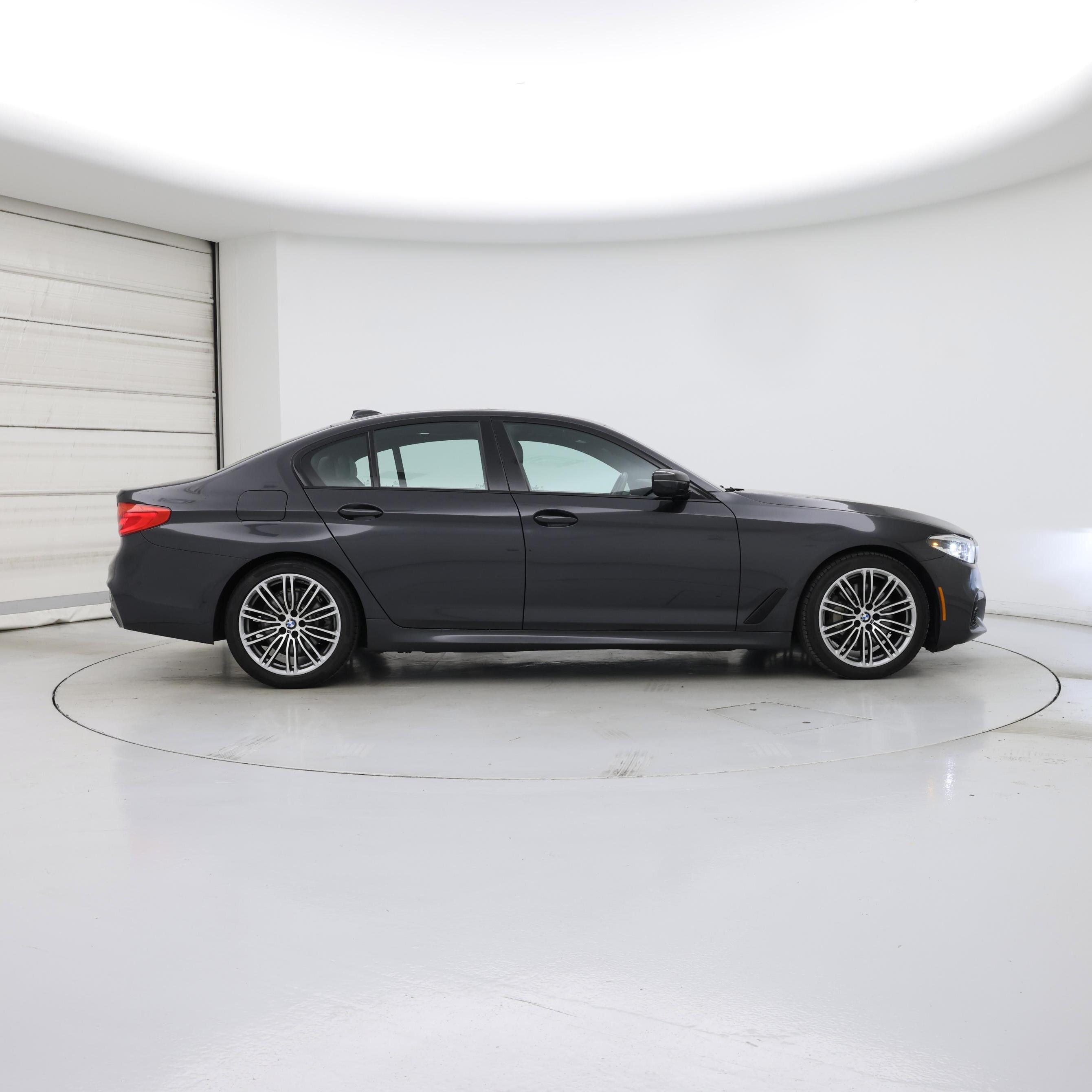 Thumbnail: 2019 BMW 5 Series - 7