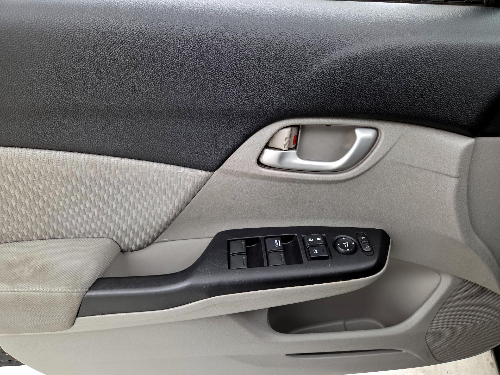 Thumbnail: 2014 Honda Civic - 12