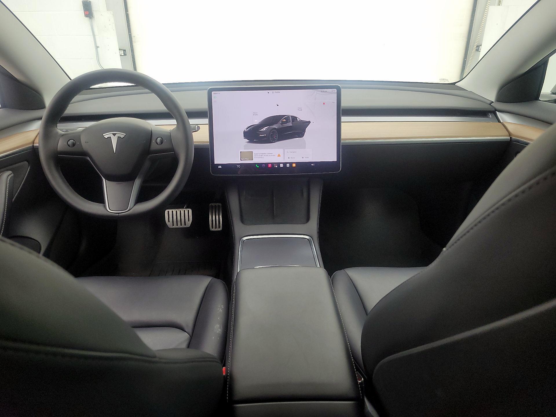 Thumbnail: 2023 Tesla Model 3 - 9
