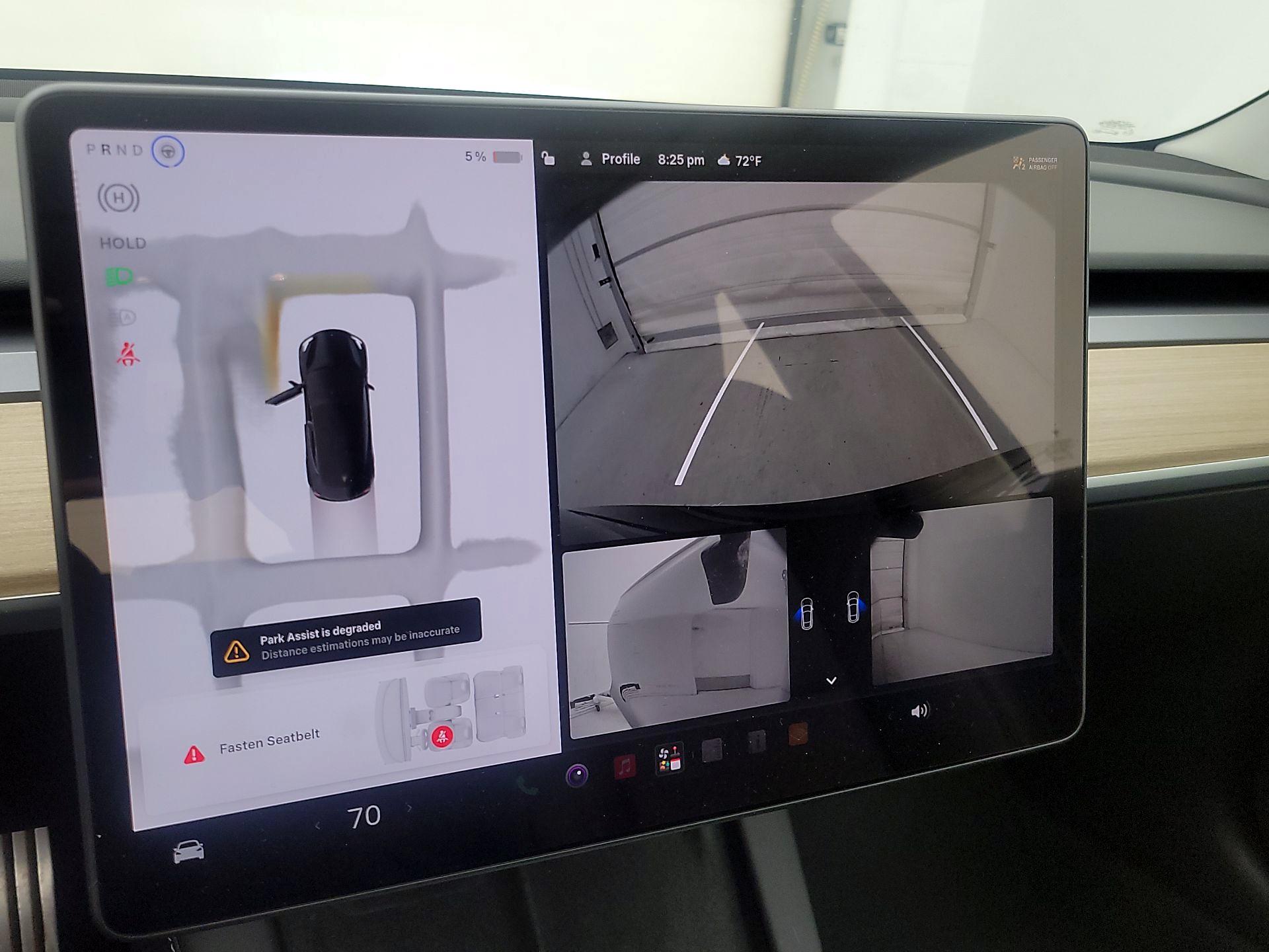 Thumbnail: 2023 Tesla Model 3 - 14