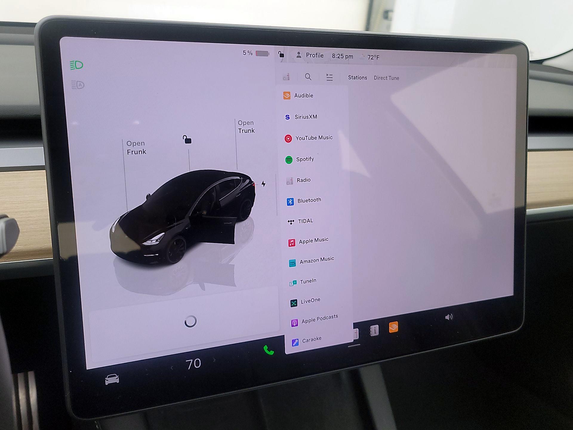 Thumbnail: 2023 Tesla Model 3 - 15