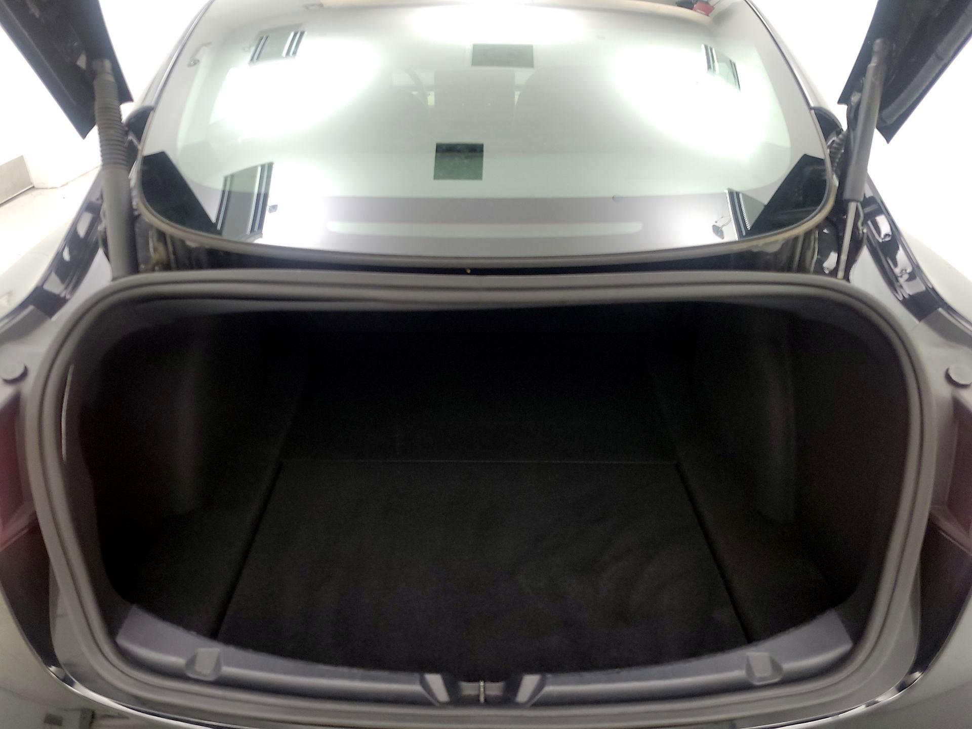 Thumbnail: 2023 Tesla Model 3 - 19