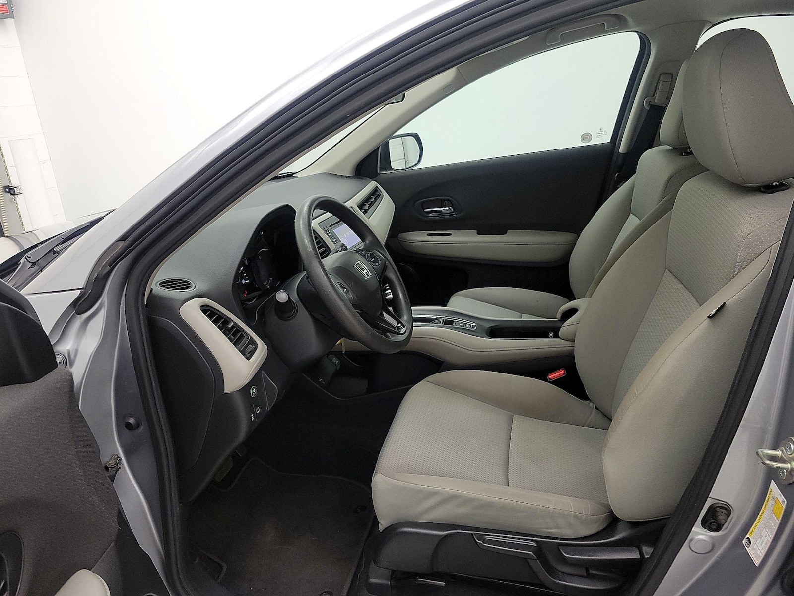 2019 Honda HR-V LX - Photo 12