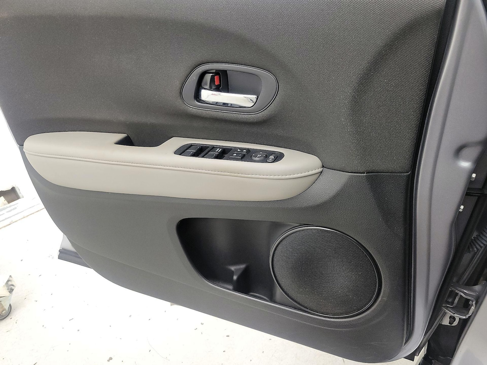 2019 Honda HR-V LX - Photo 13