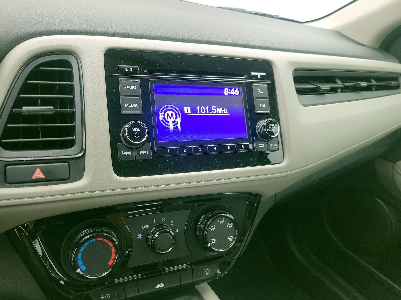 2019 Honda HR-V LX - Photo 17
