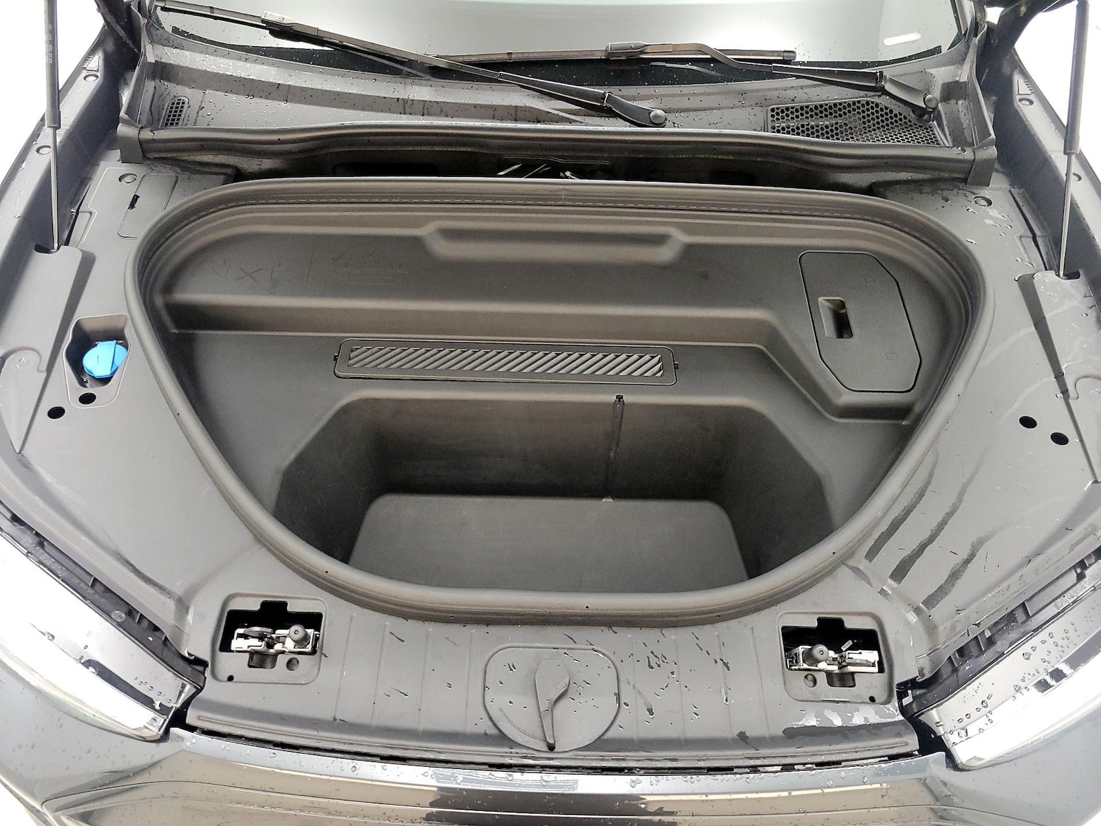 2025 Audi Q6 e-tron Prestige - Photo 23