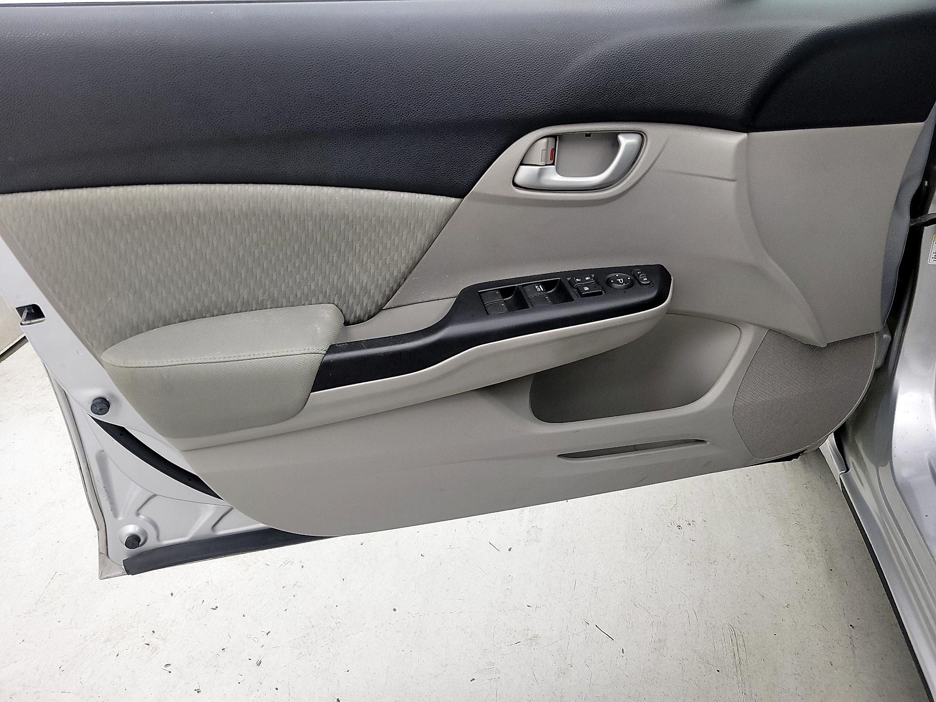 Thumbnail: 2014 Honda Civic - 12