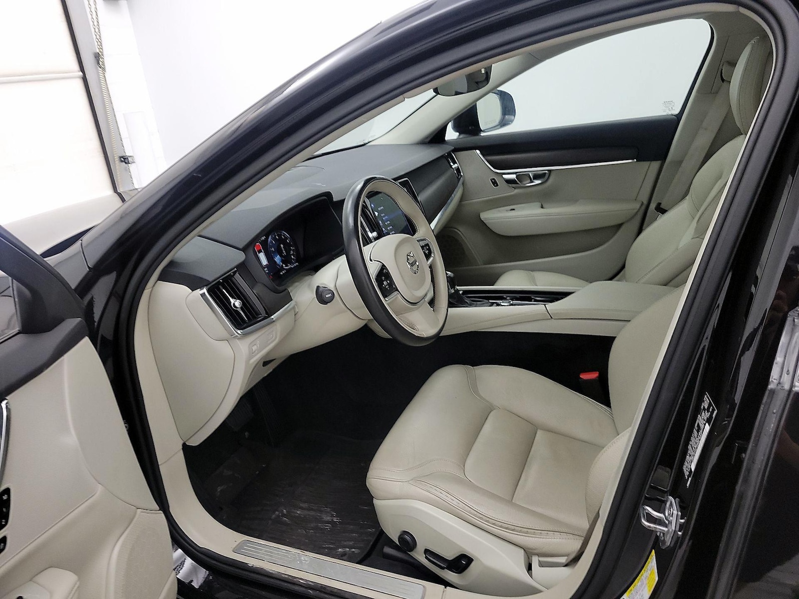 2018 Volvo V90 Cross Country - Photo 12