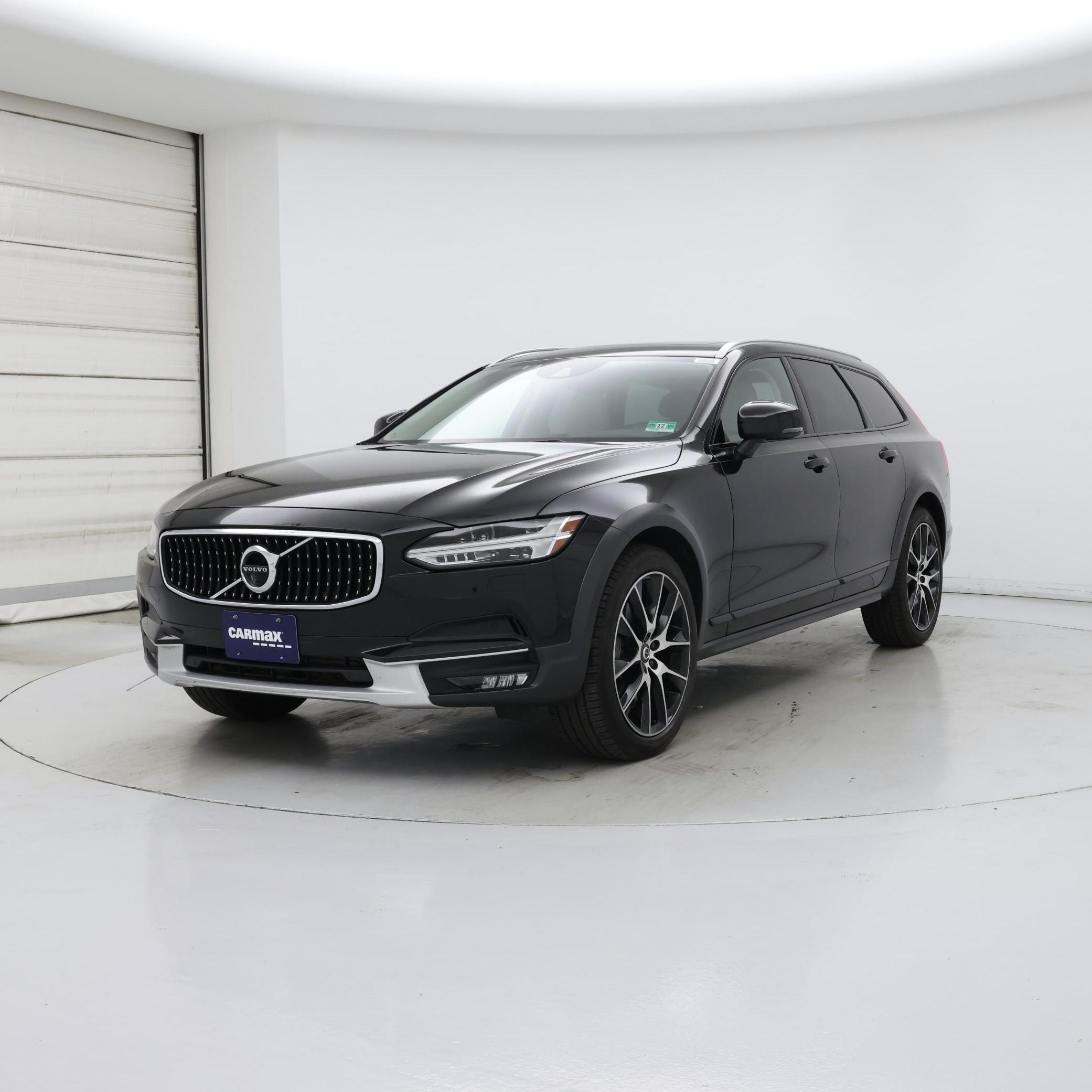 Thumbnail: 2018 Volvo V90 - 4