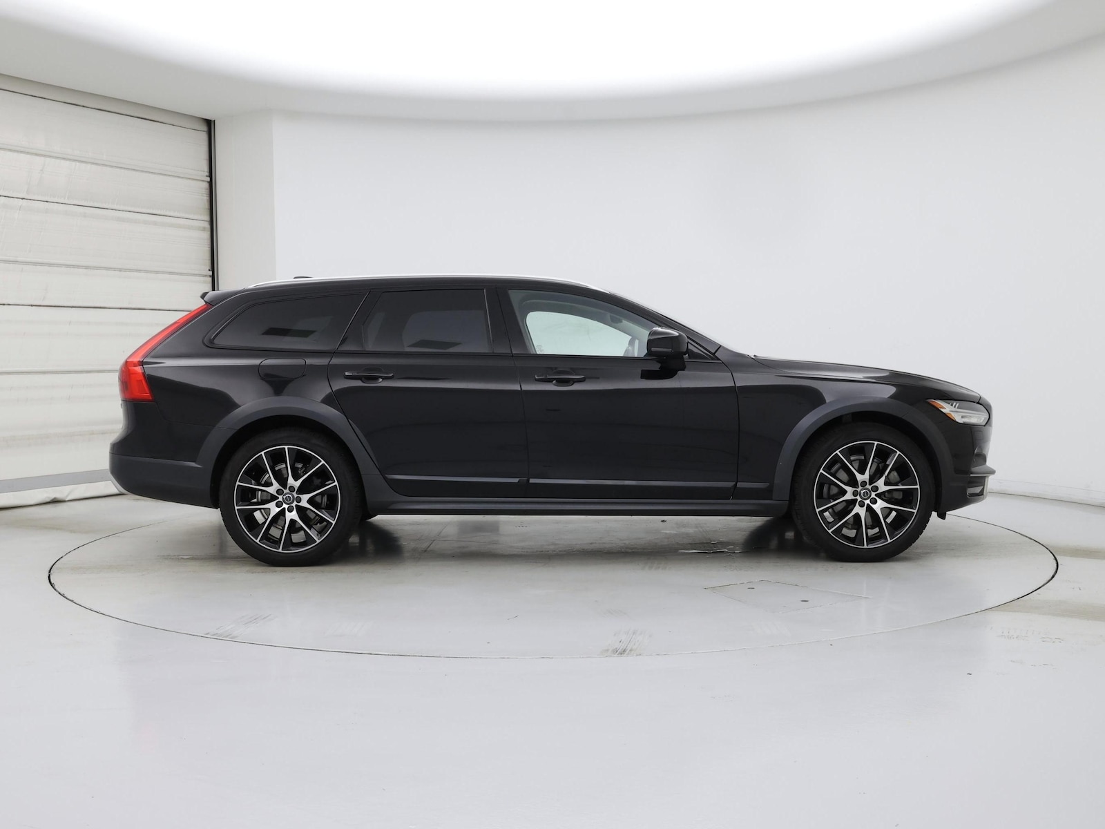 2018 Volvo V90 Cross Country - Photo 8